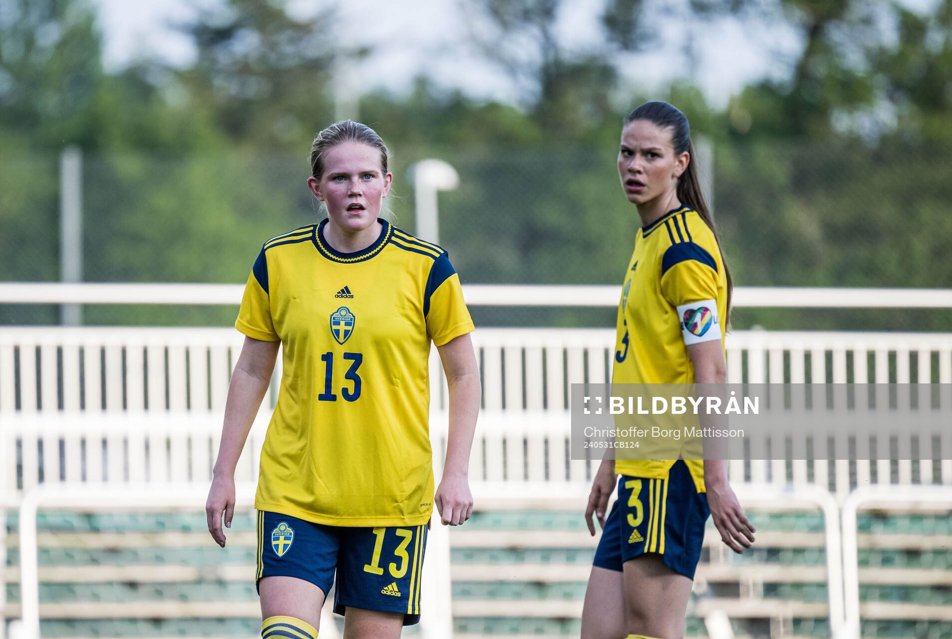 Märta Ankarcrona and Bella Andersson of Sweden