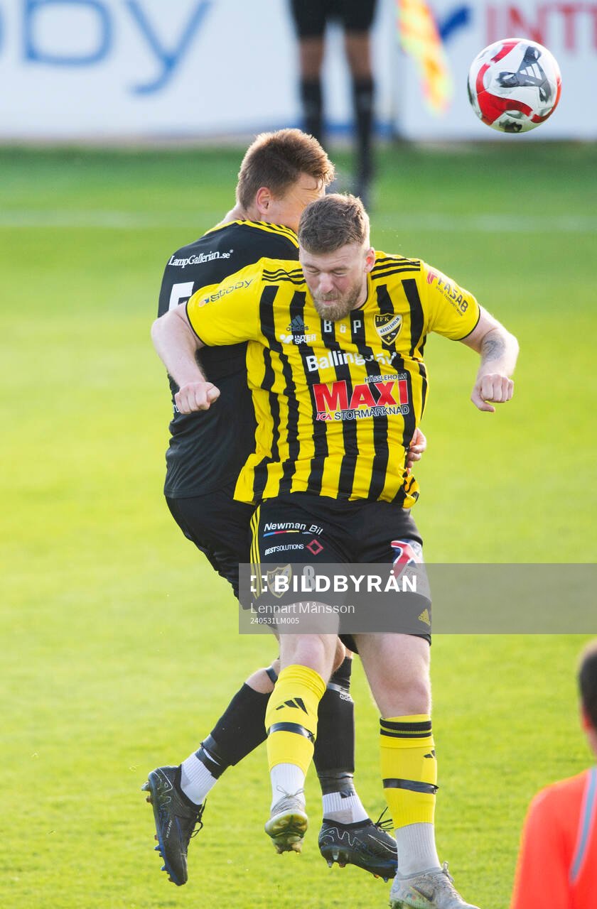 IFK Hässleholms Teddy Bergqvist i matchen i div. 2  mellan