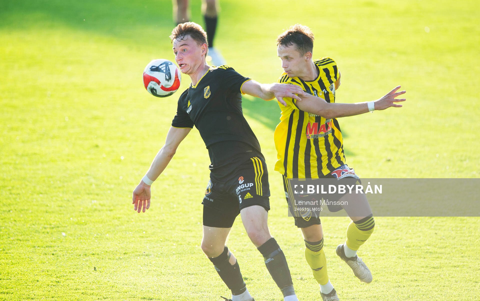 Räppes Albin Önneflod och IFK Hässleholms Philipp Berndt