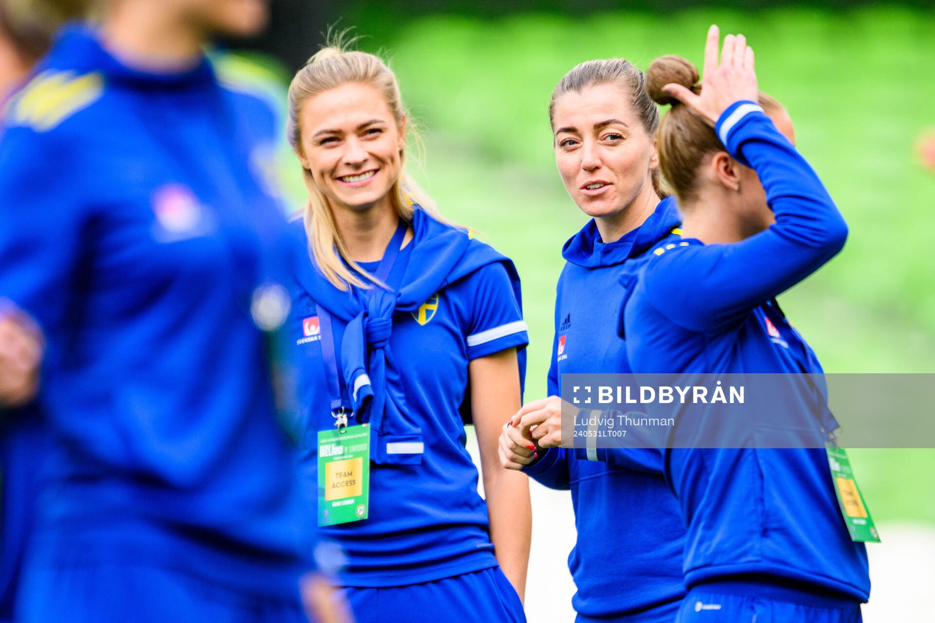 Fridolina Rolfö and Linda Sembrant of Sweden