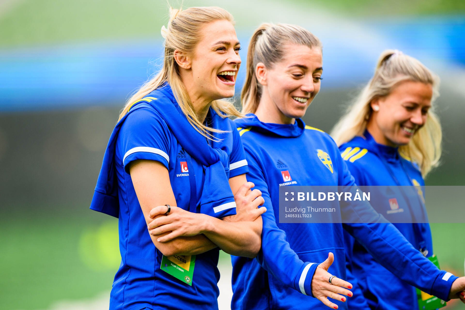 Fridolina Rolfö and Linda Sembrant of Sweden
