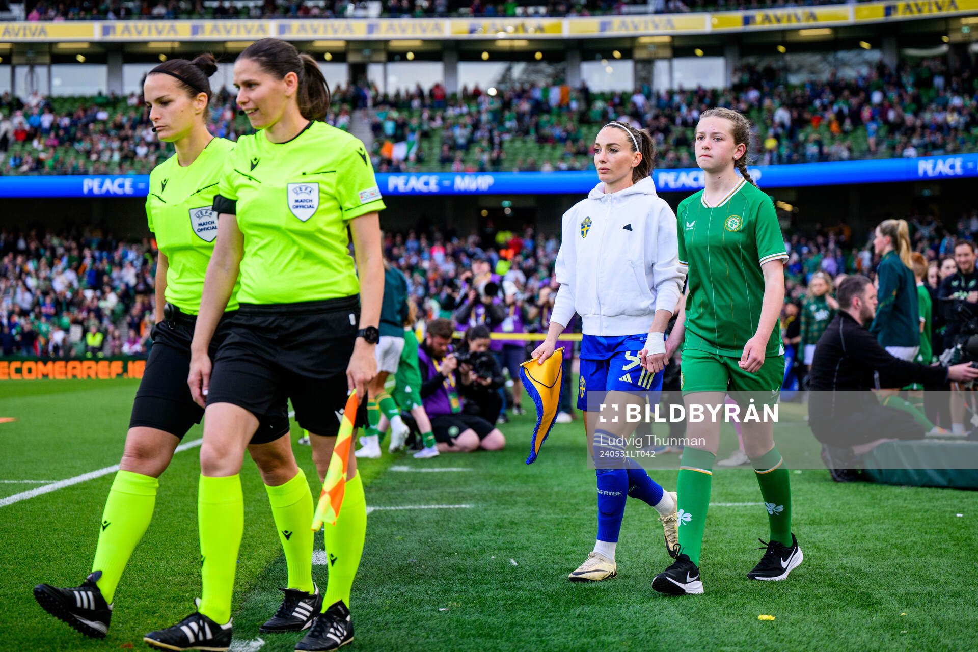 Kosovare Asllani of Sweden
