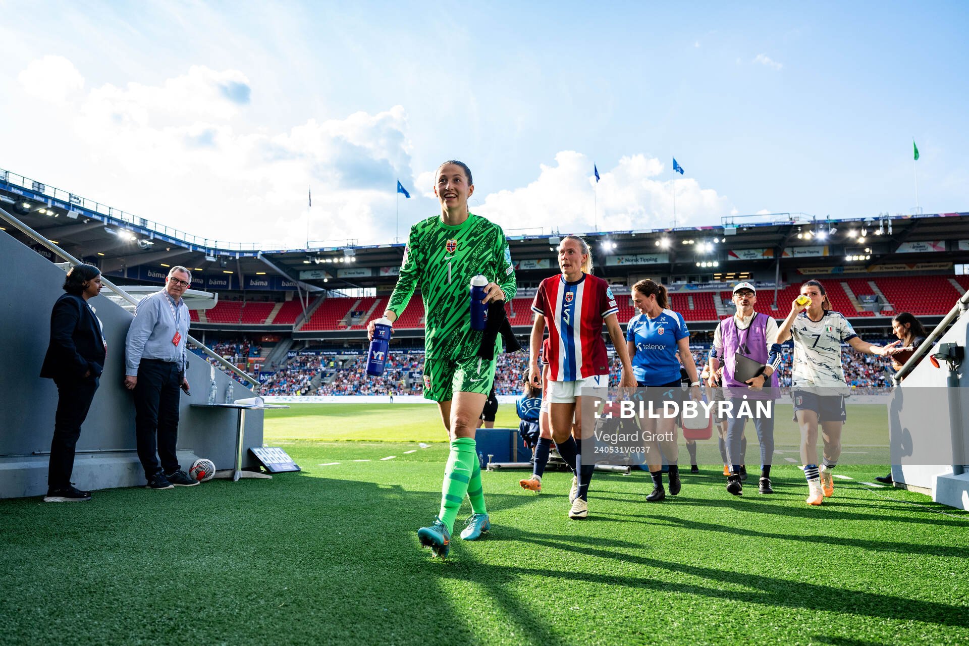 Goalkeeper Cecilie Fiskerstrand of Norway at half-time of the UEFA Women's Euro Qualifier football match between Norway and Italy on May 31, 2024 in Oslo.