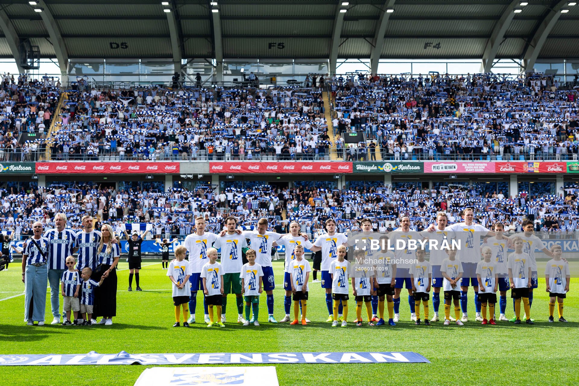 IFK Göteborgs spelare hyllar tidigare spelaren Sebastian