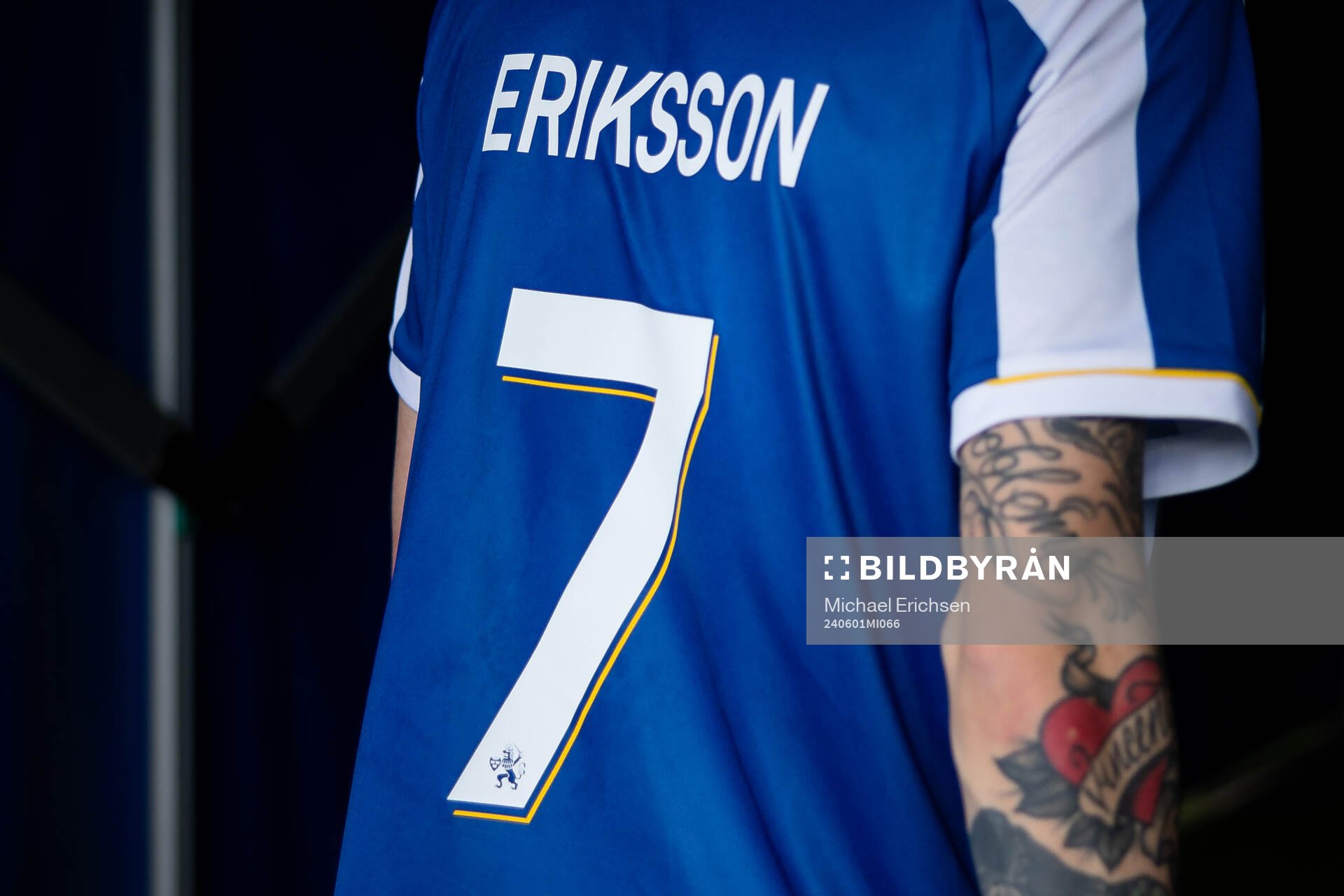 IFK Göteborgs Sebastian Eriksson lämnar planen på Gamla Ullevi efter fotbollsmatchen i Allsvenskan mellan IFK Göteborg och Elfsborg den 1 juni 2024 i Göteborg. 