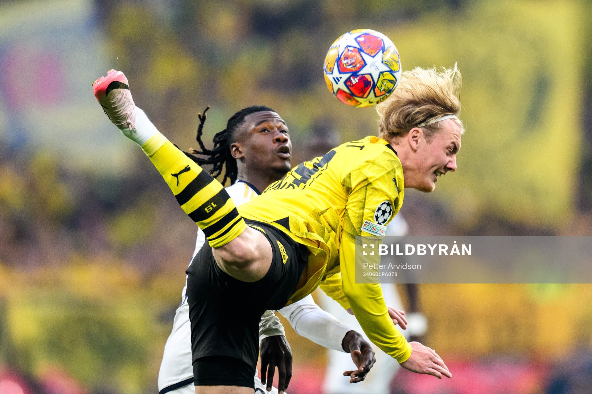 Eduardo Camavinga of Real Madrid and Julian Brandt of