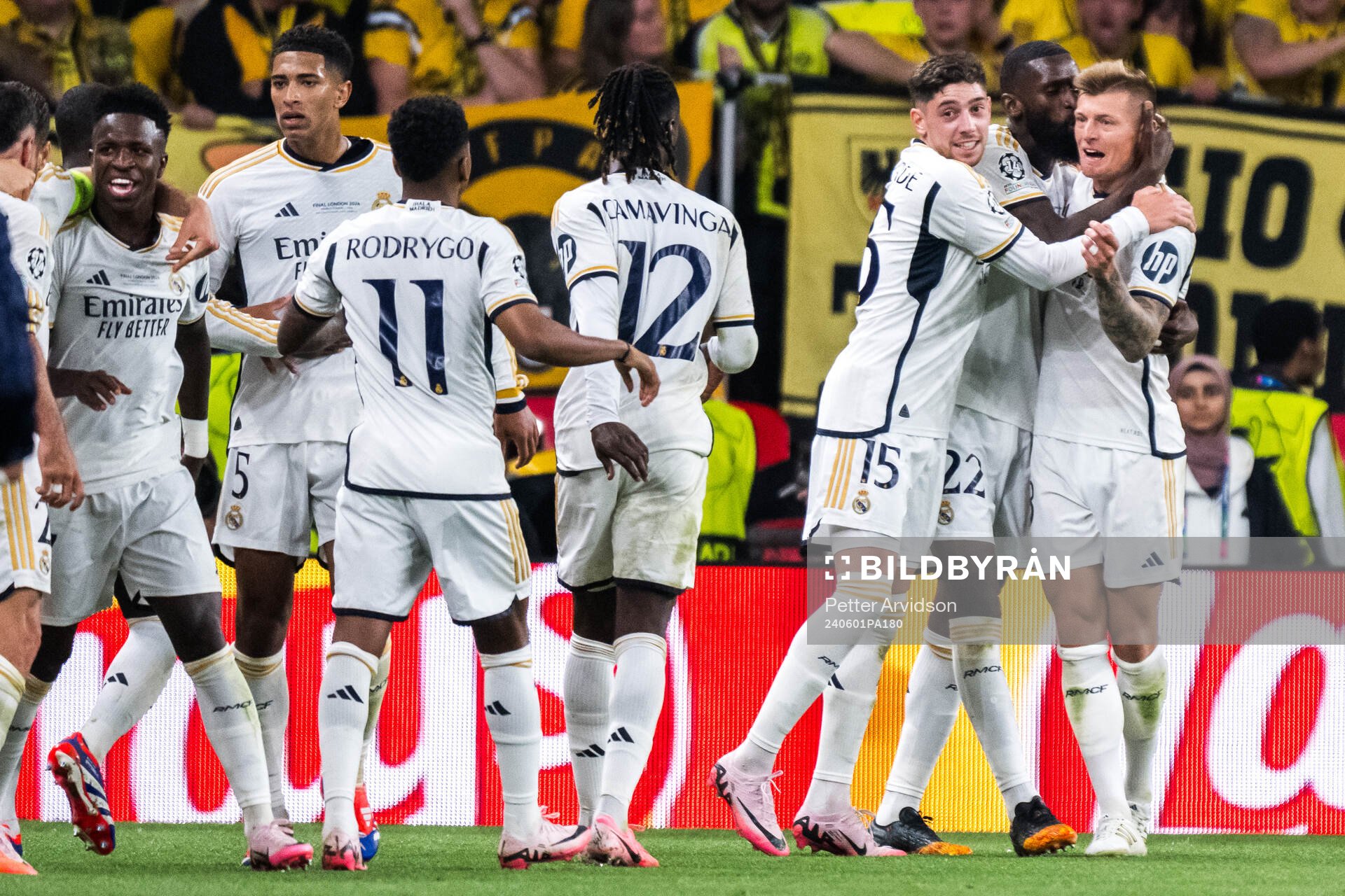 Federico Valverde, Antonio Rudiger and Toni Kroos celebrate