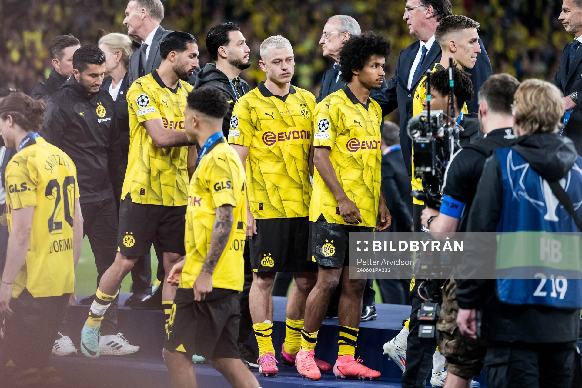 Julian Ryerson of Dortmund looks dejected