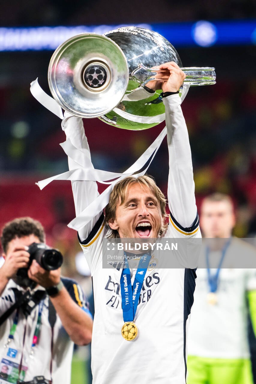 Luka Modric of Real Madrid celebrates