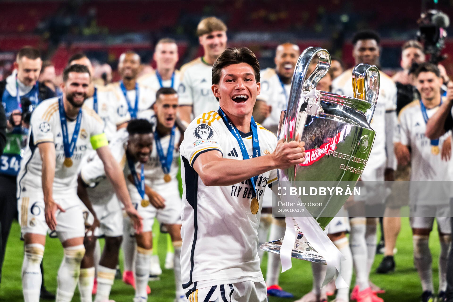 Dani Carvajal of Real Madrid celebrates