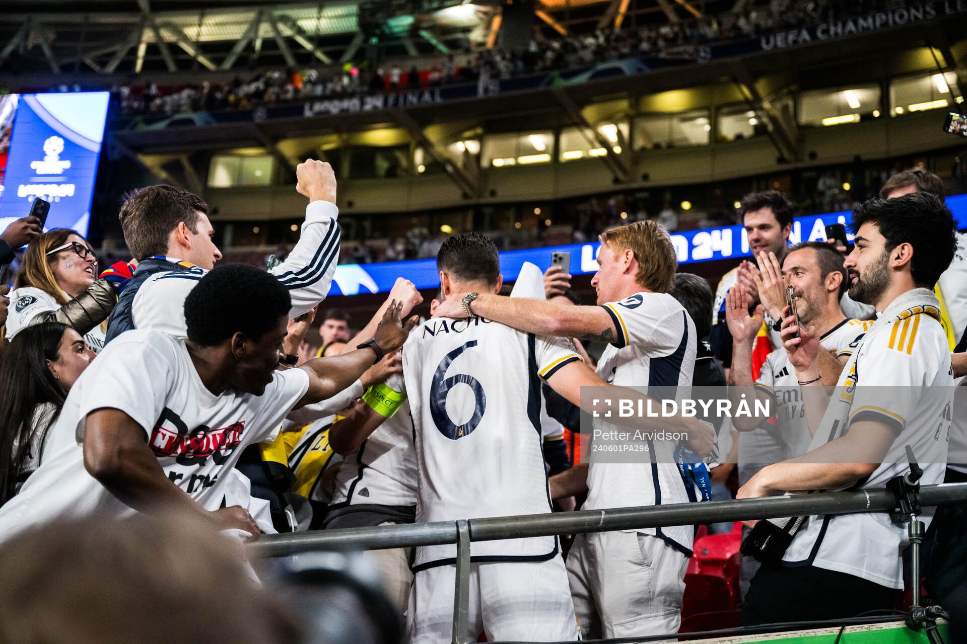 Nacho Fernandez of Real Madrid celebrates