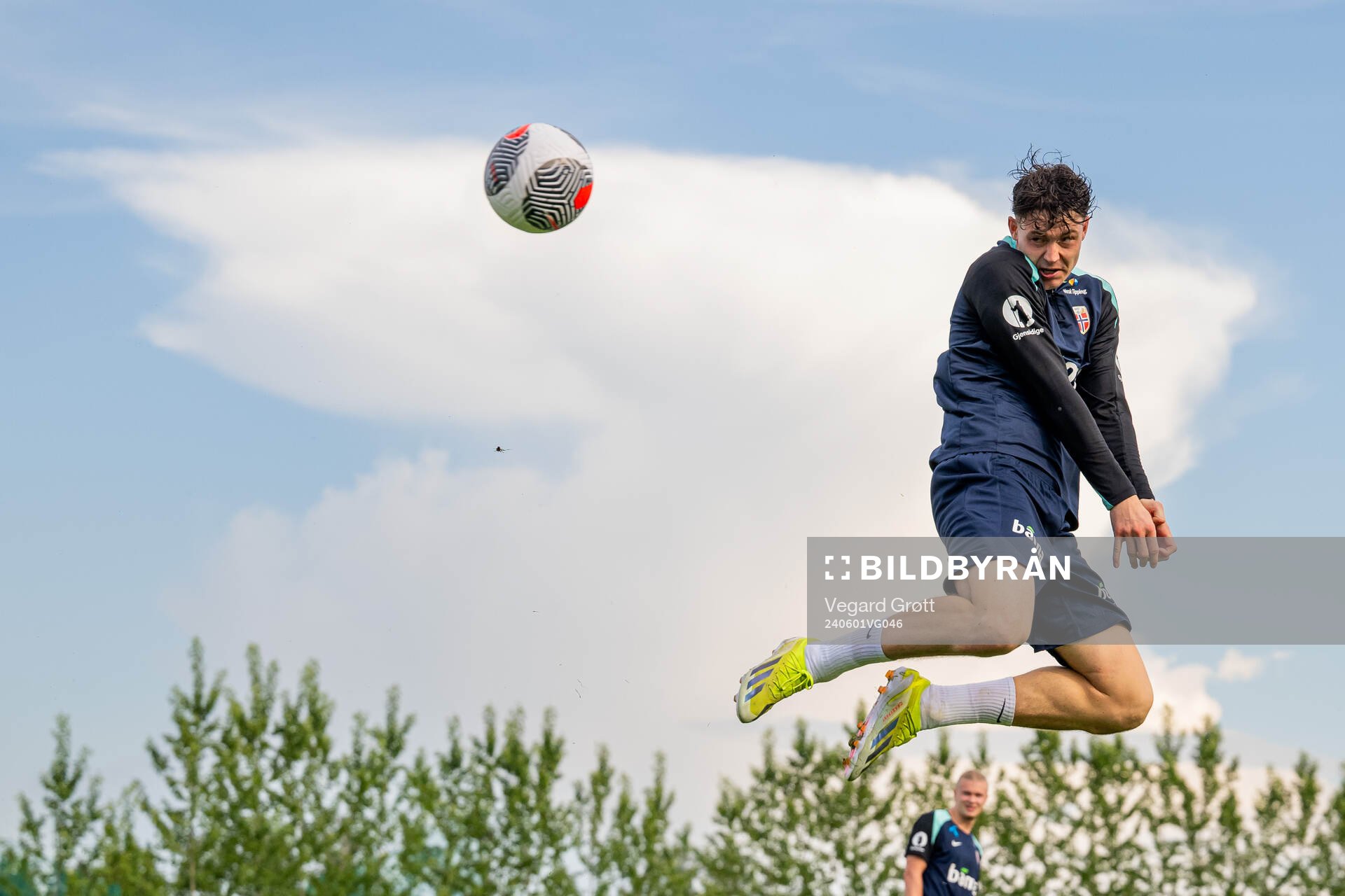Jørgen Strand Larsen of the Norwegian national football team during a training session on June 1, 2024 in Lillestrøm.