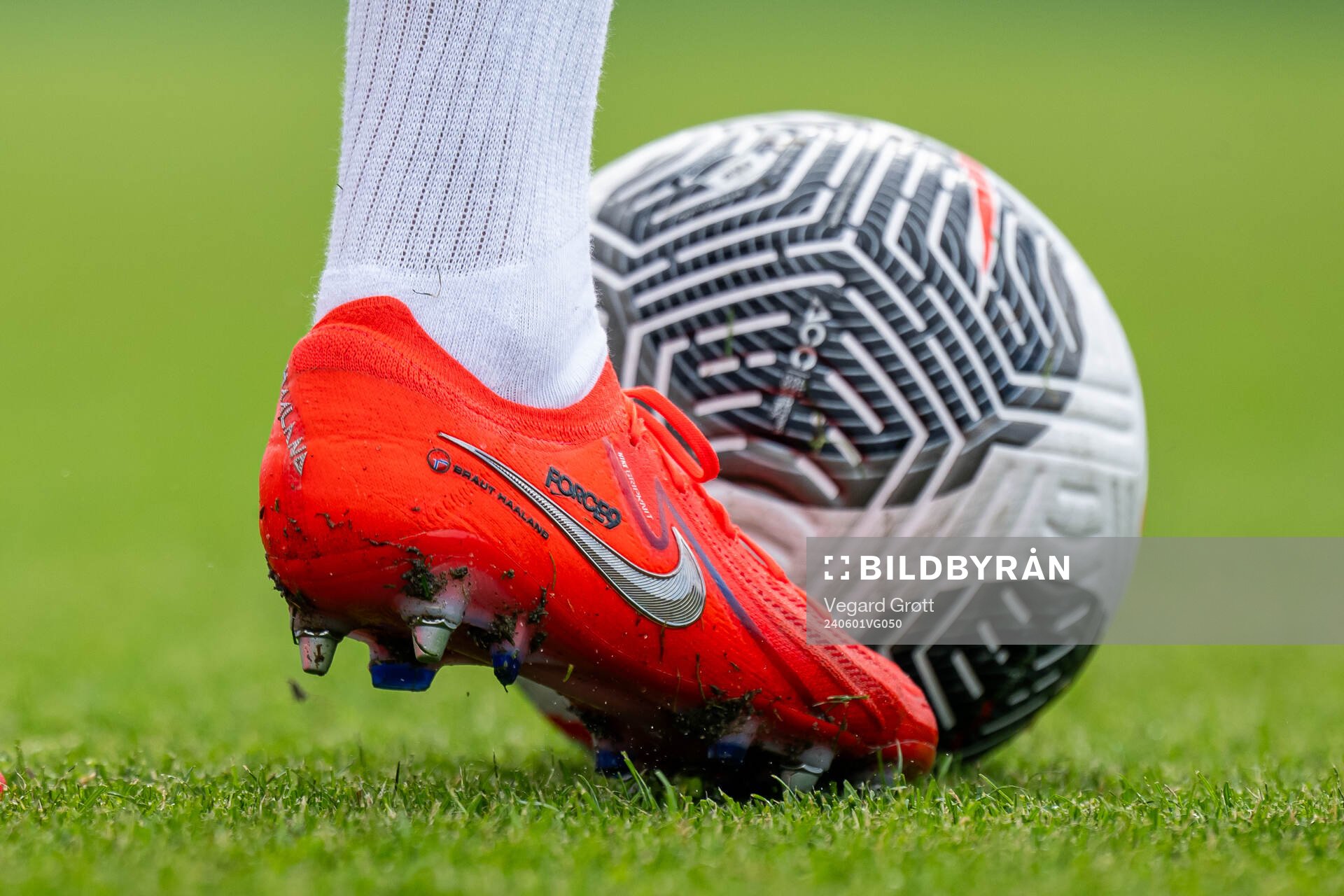 The Nike football shoe of Erling Braut Haaland of the Norwegian national football team during a training session on June 1, 2024 in Lillestrøm.