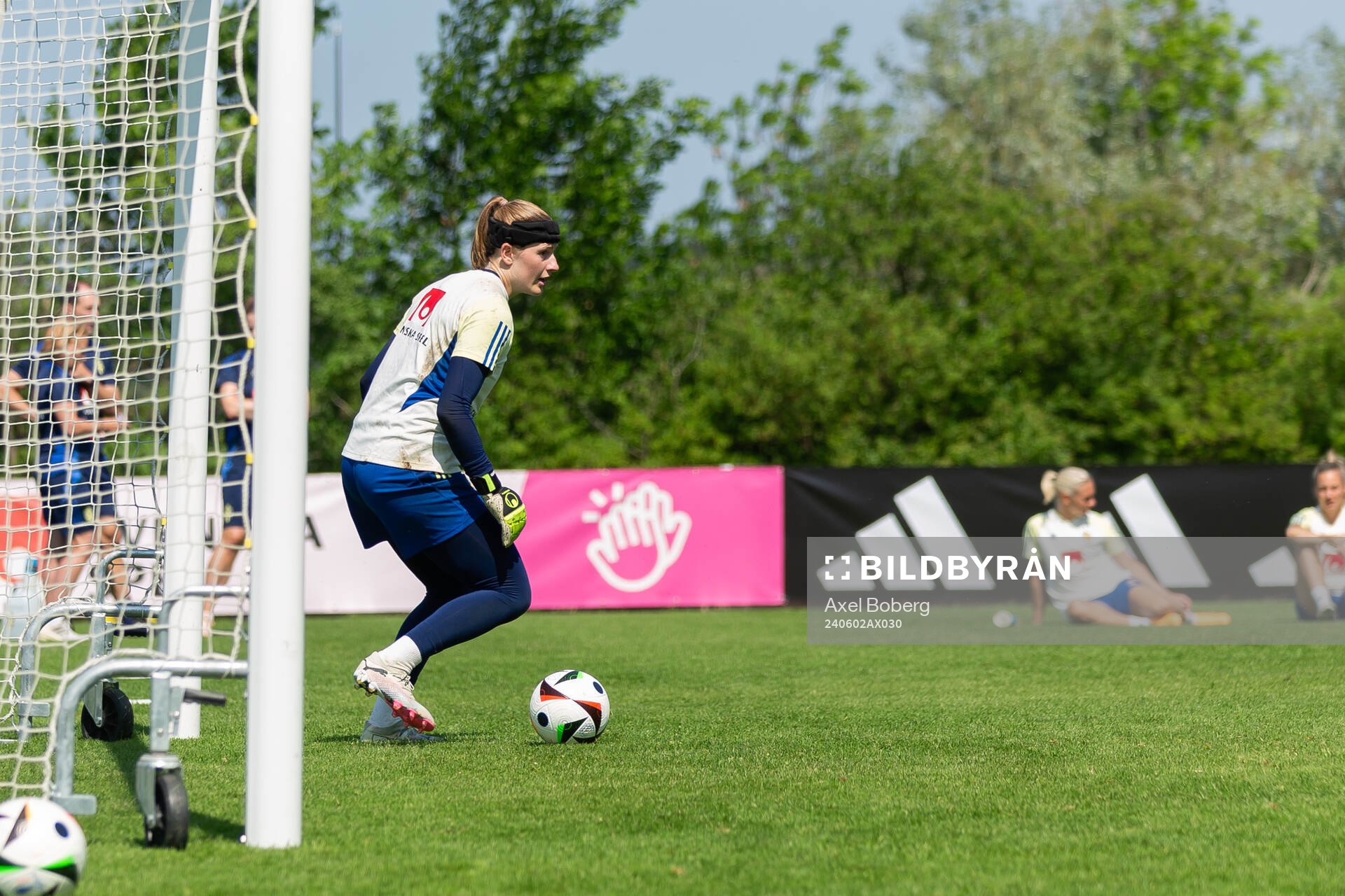 Goalkeeper Tove Enblom of Sweden