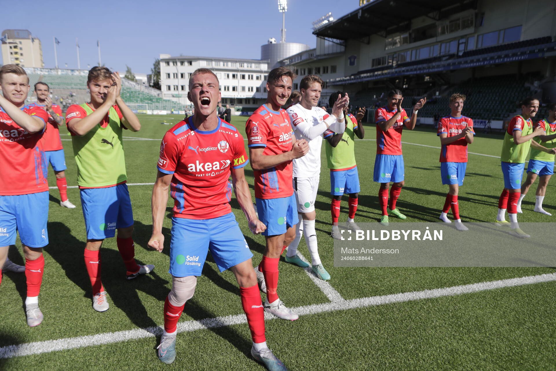 Helsingborgs Dennis Olsson jublar