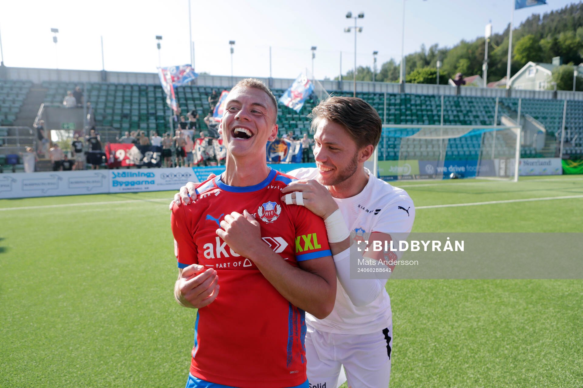 Helsingborgs Dennis Olsson och målvakt Kalle Joelsson