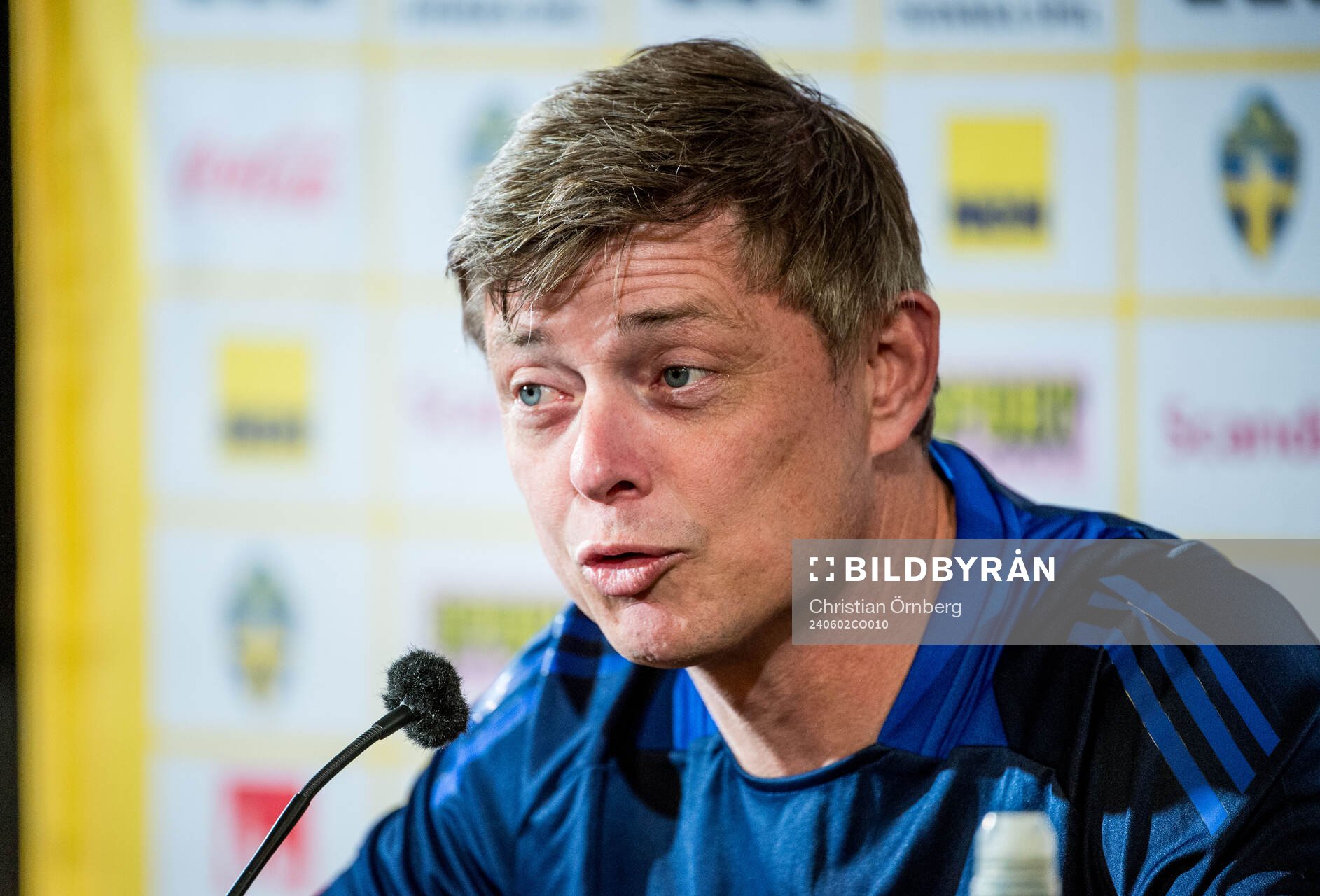 Head coach Jon Dahl Tomasson of the Swedish national