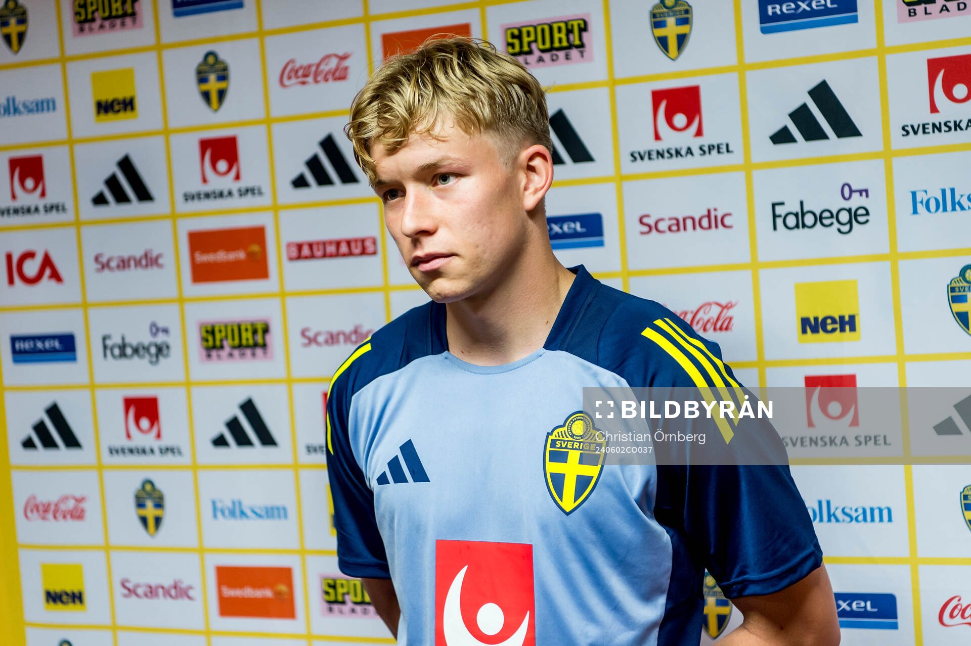 Daniel Svensson of Sweden