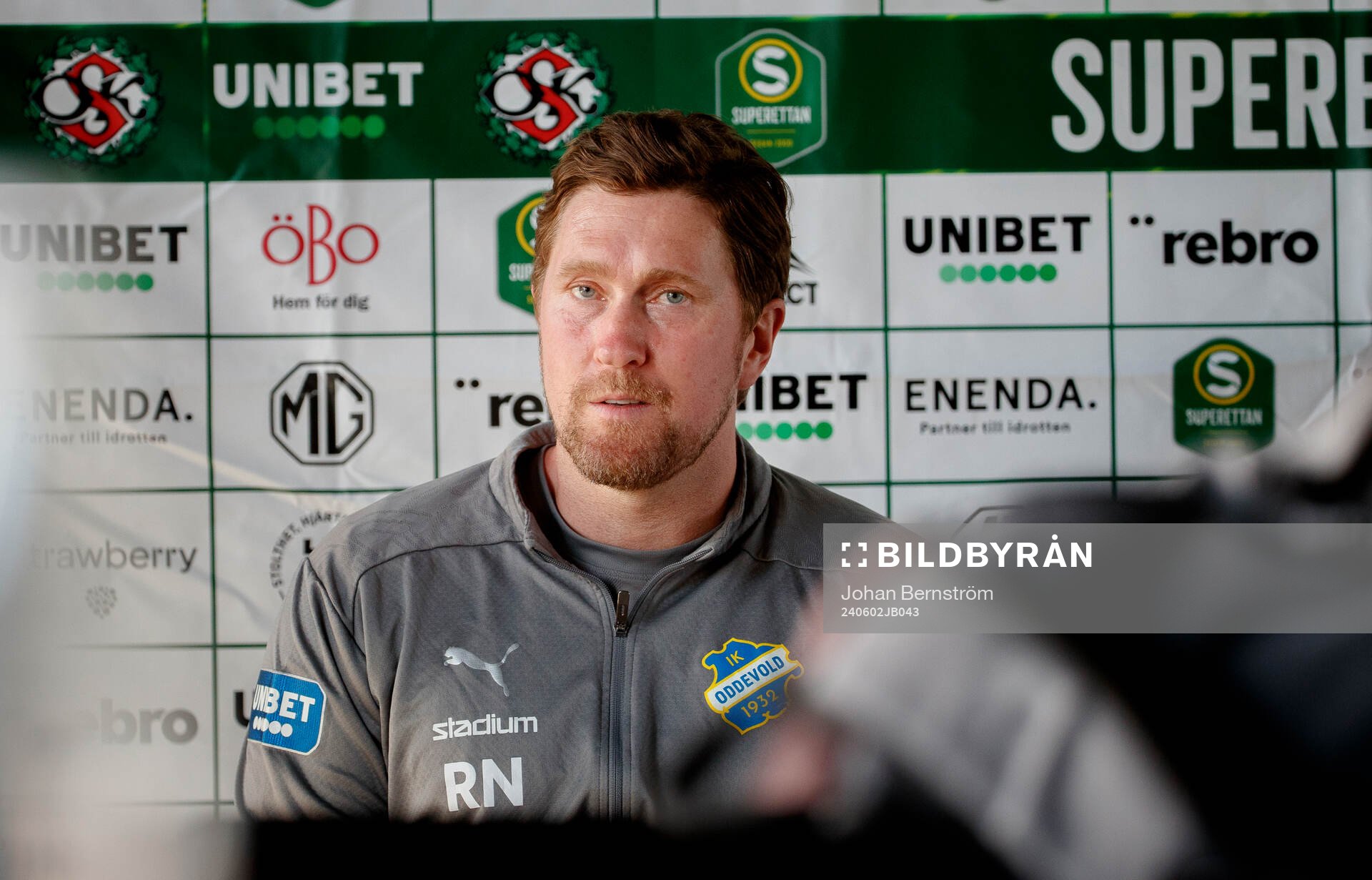 IK Oddevolds tränare Rikard Nilsson på presskonferensen