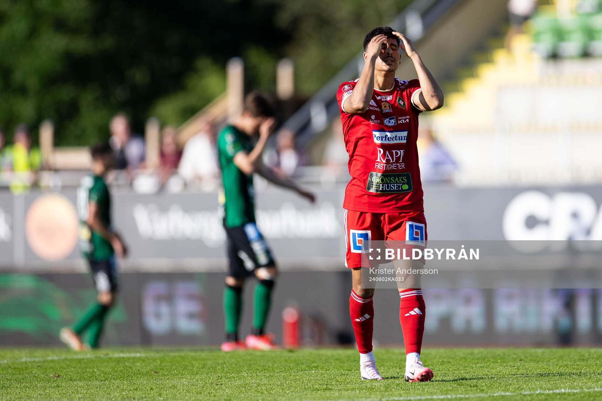 Skövde AIKs Marcus Mikhail deppar