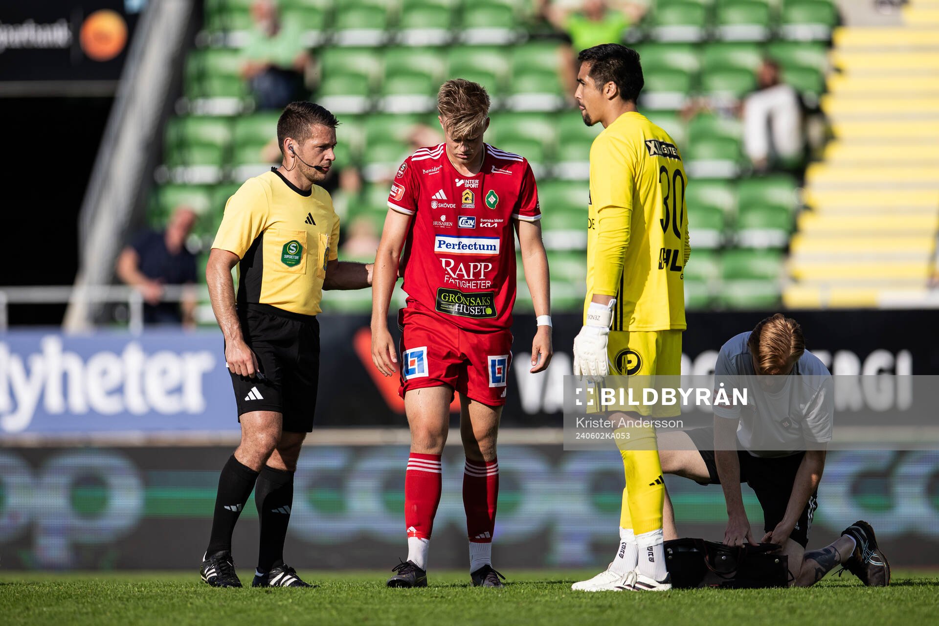 Skövde AIKs Edvin Tellgren med skada