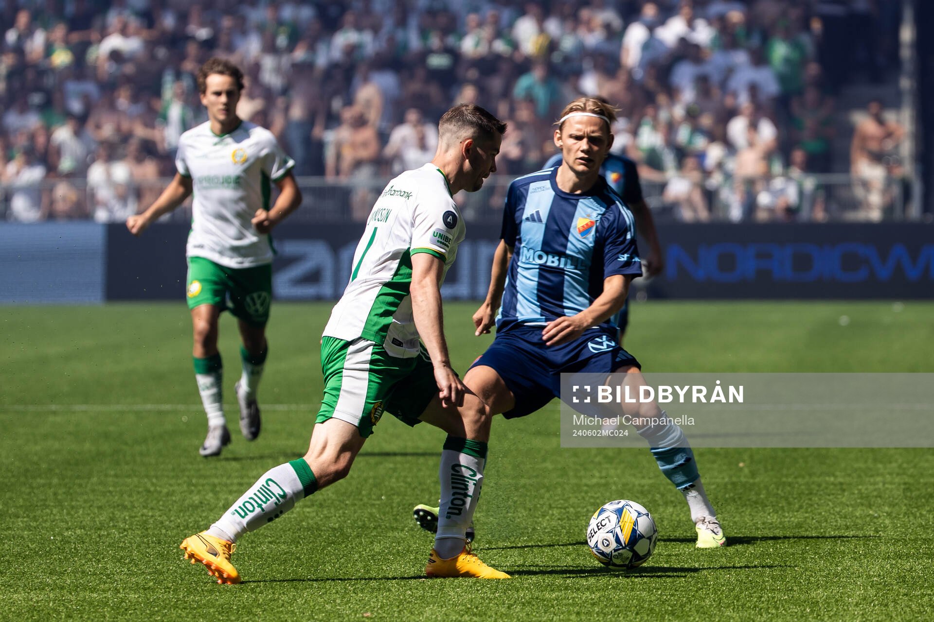 Hammarbys Viktor Dukanovic och Djurgårdens Tobias Gulliksen
