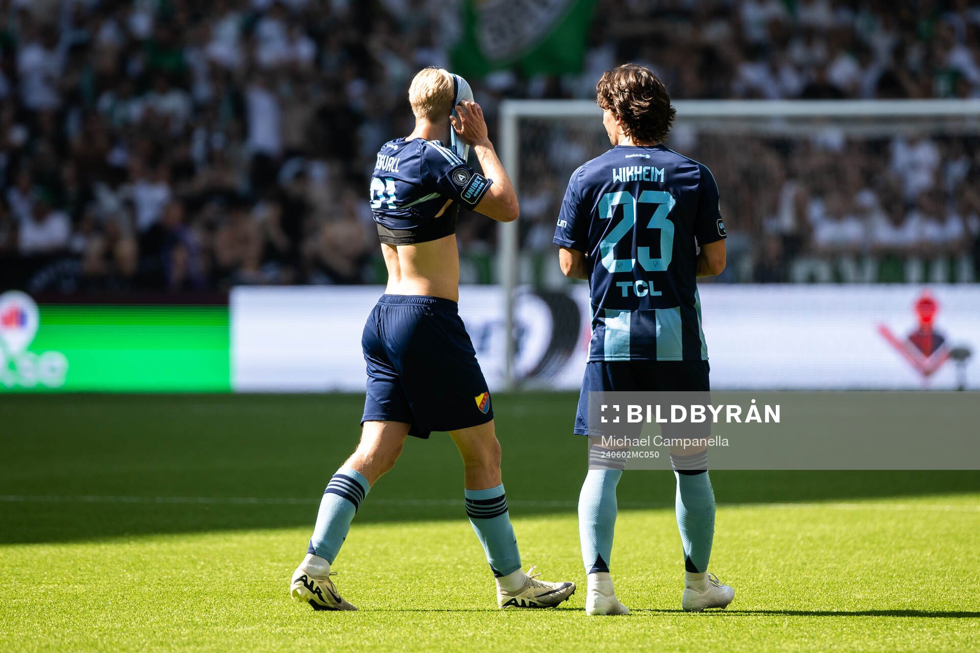 Djurgårdens Lucas Bergvall byts ut och deppar