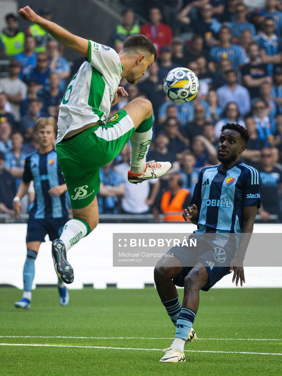 Hammarbys Pavle Vagic och Djurgårdens Tokmac Nguen