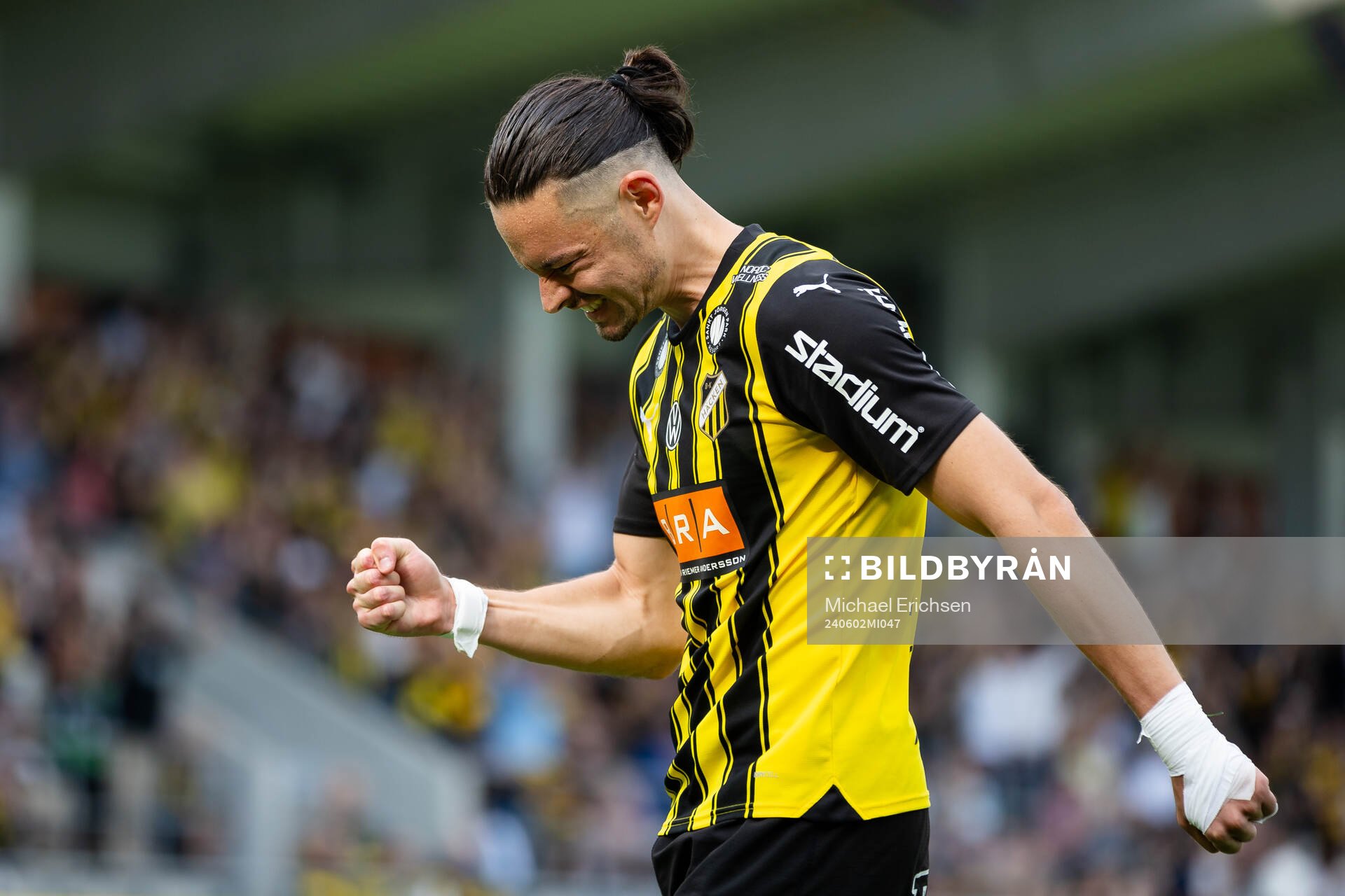 Häckens Amor Layouni jublar