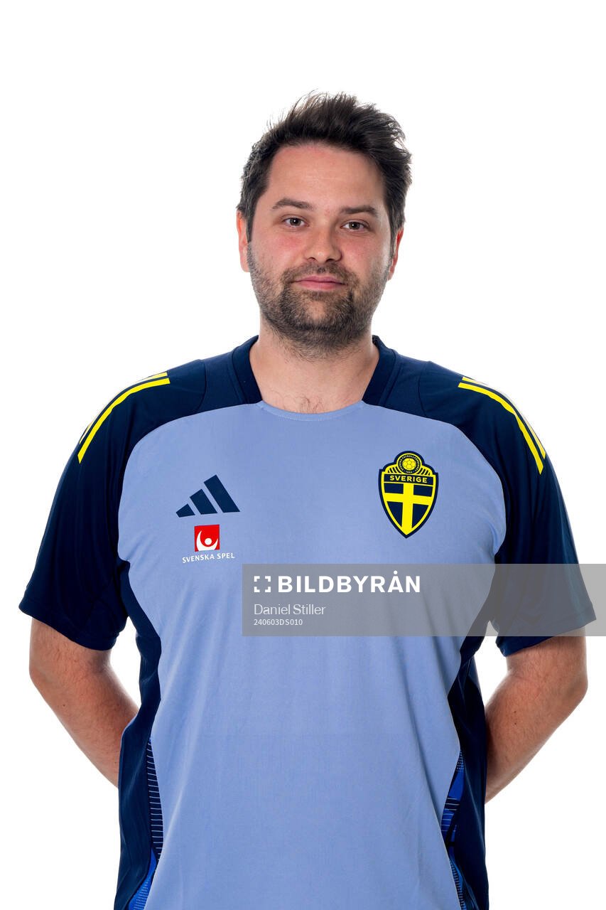 Johan Velagic, communicator of the Swedish national
