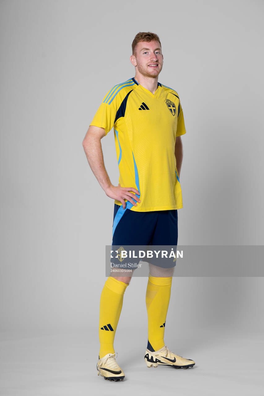 Dejan Kulusevski of the Swedish national football team