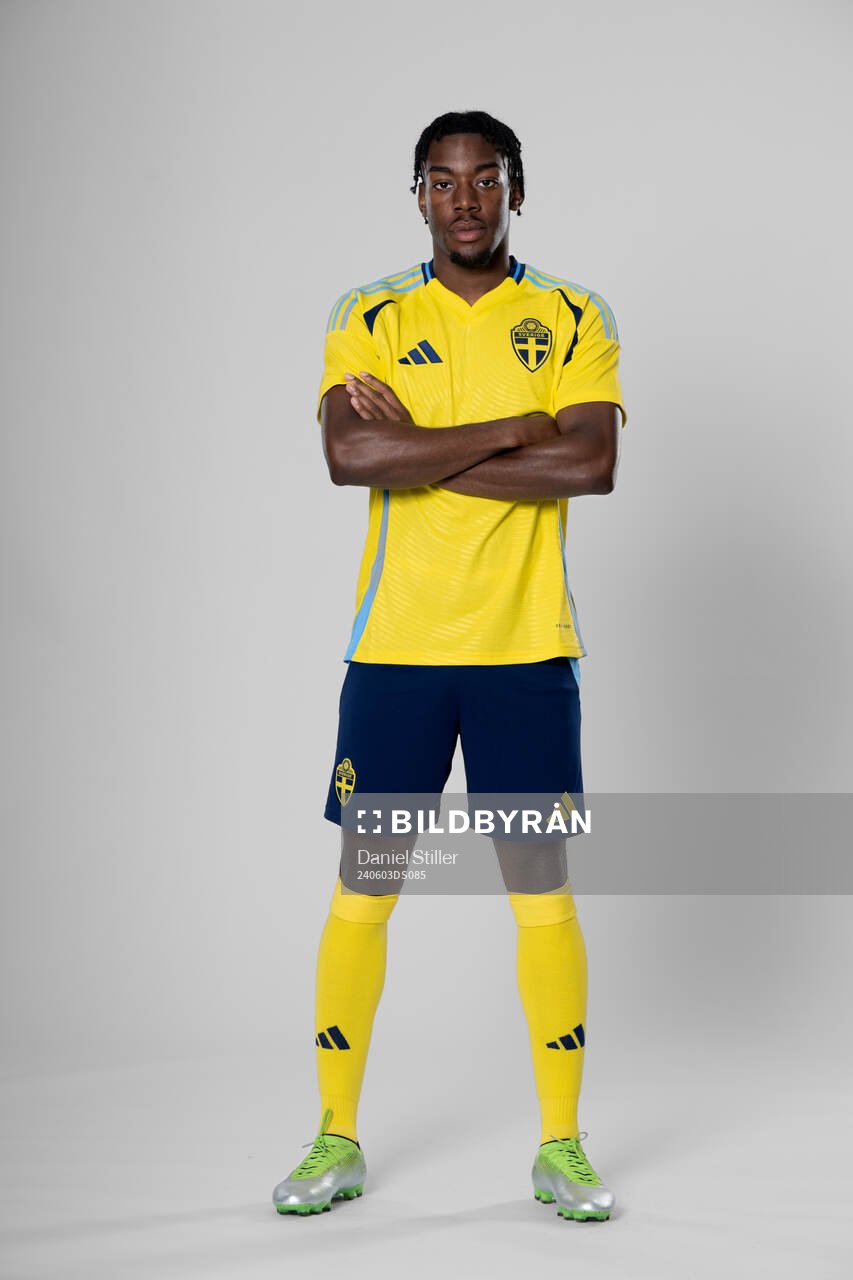 Anthony Elanga of the Swedish national football team poses