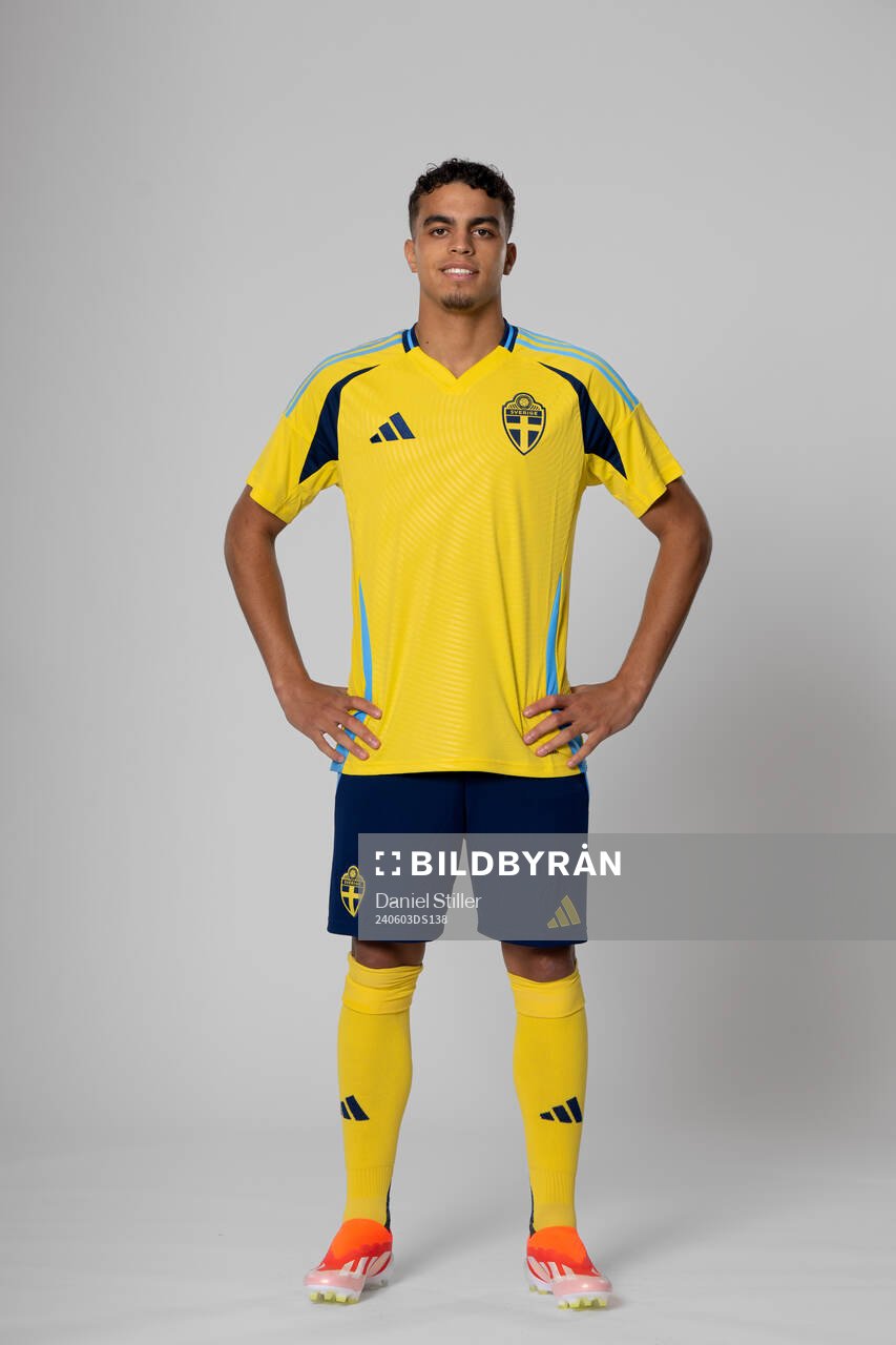 Yasin Ayari of the Swedish national football team poses for