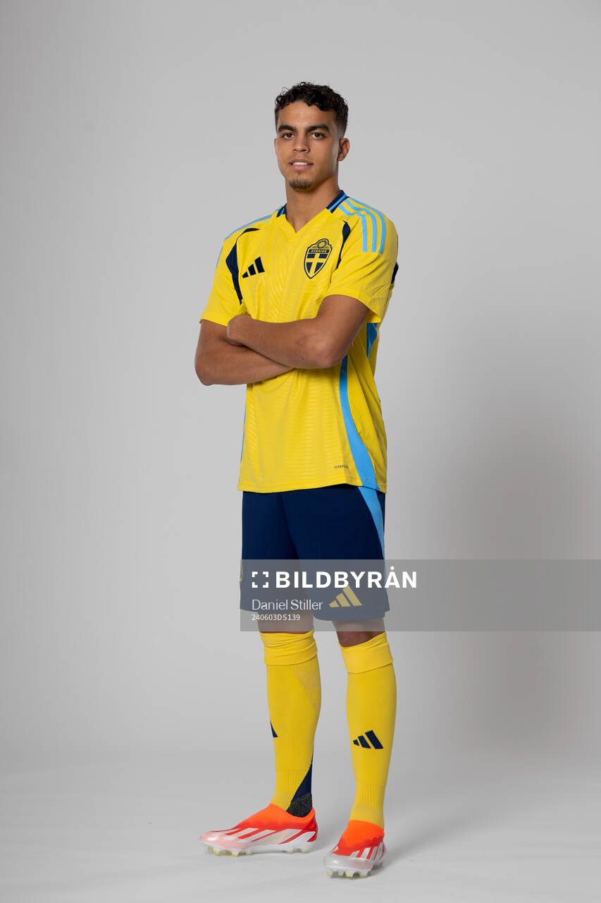 Yasin Ayari of the Swedish national football team poses for