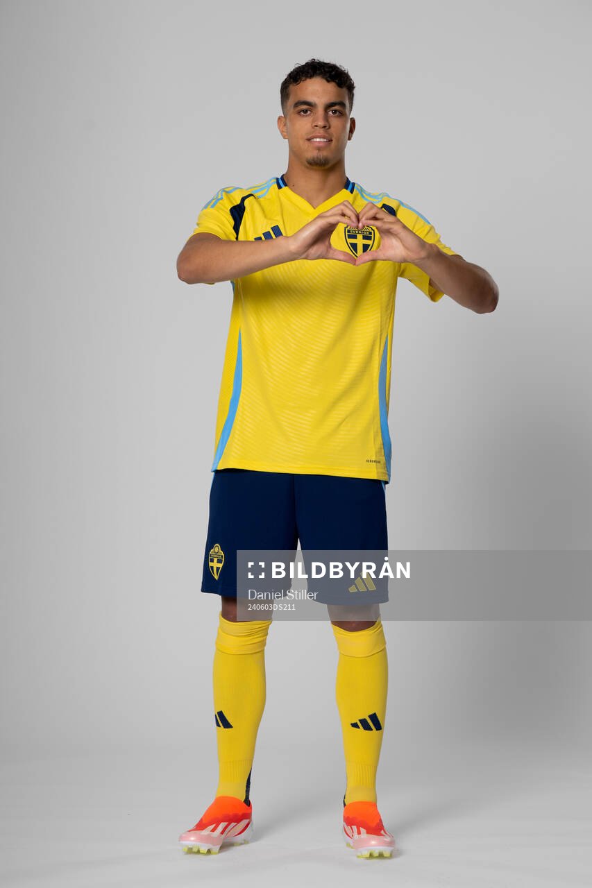Yasin Ayari of the Swedish national football team poses for