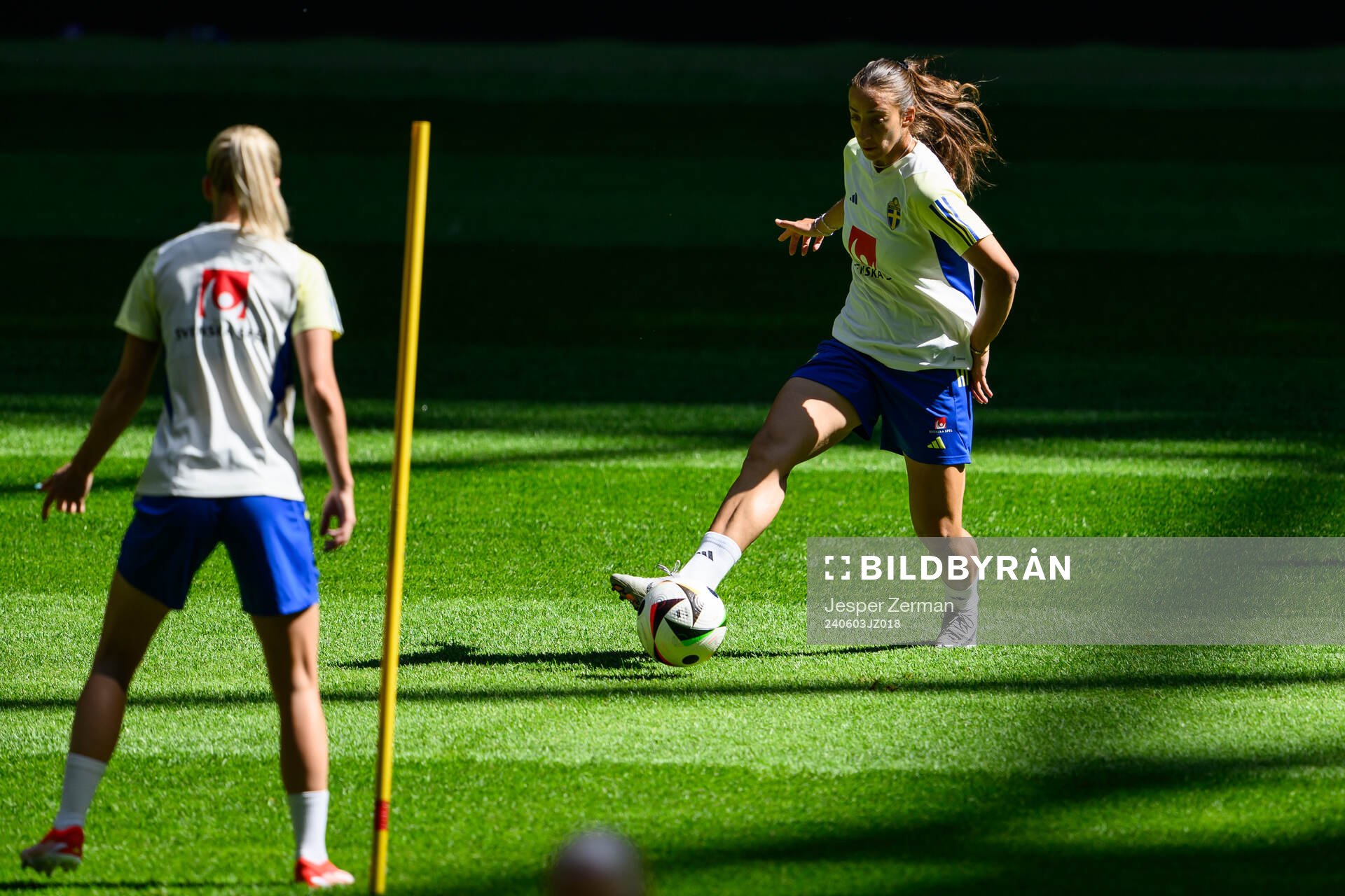 Rusul Rosa Kafaji of the Swedish women's national football