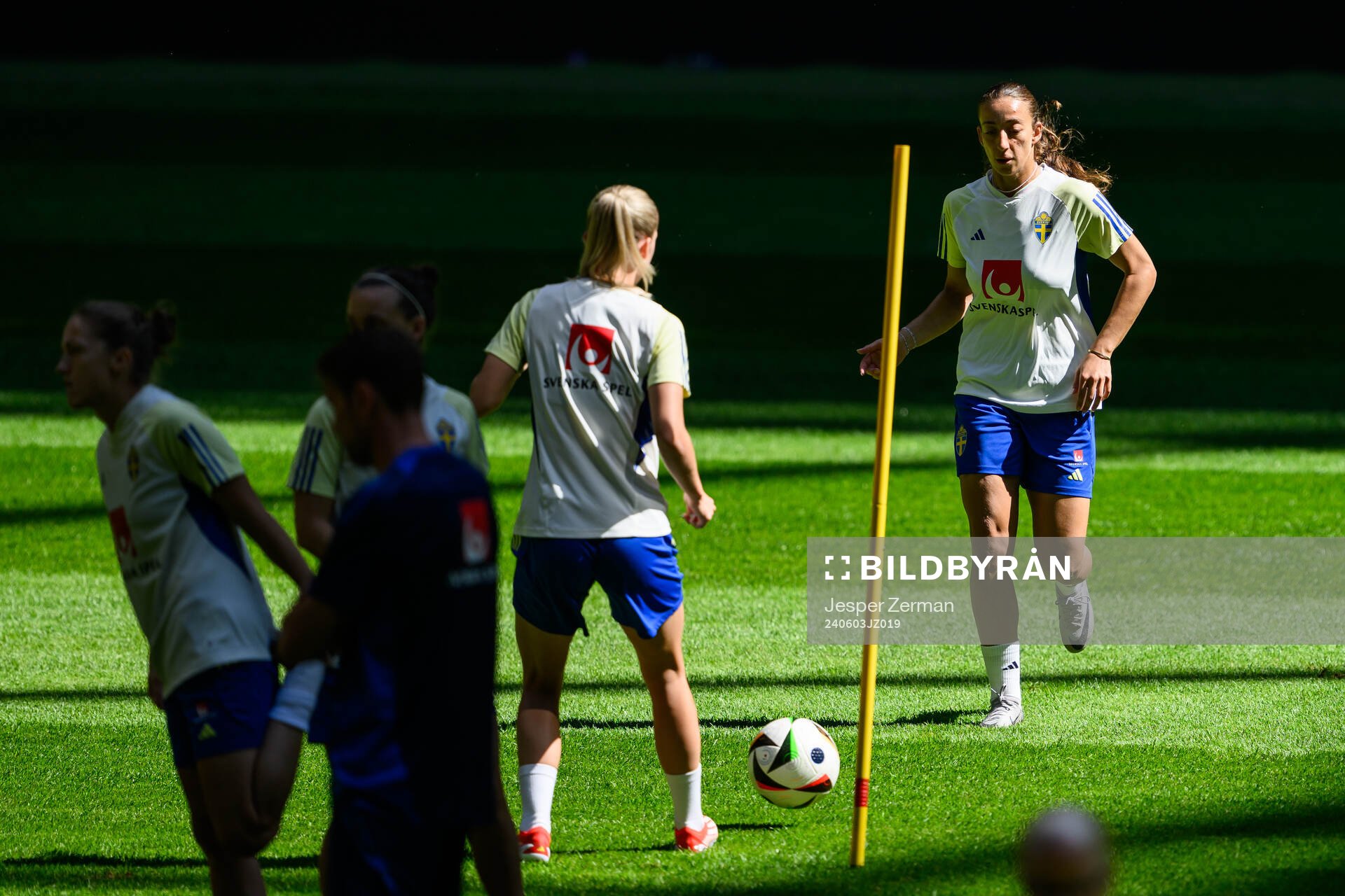 Rusul Rosa Kafaji of the Swedish women's national football