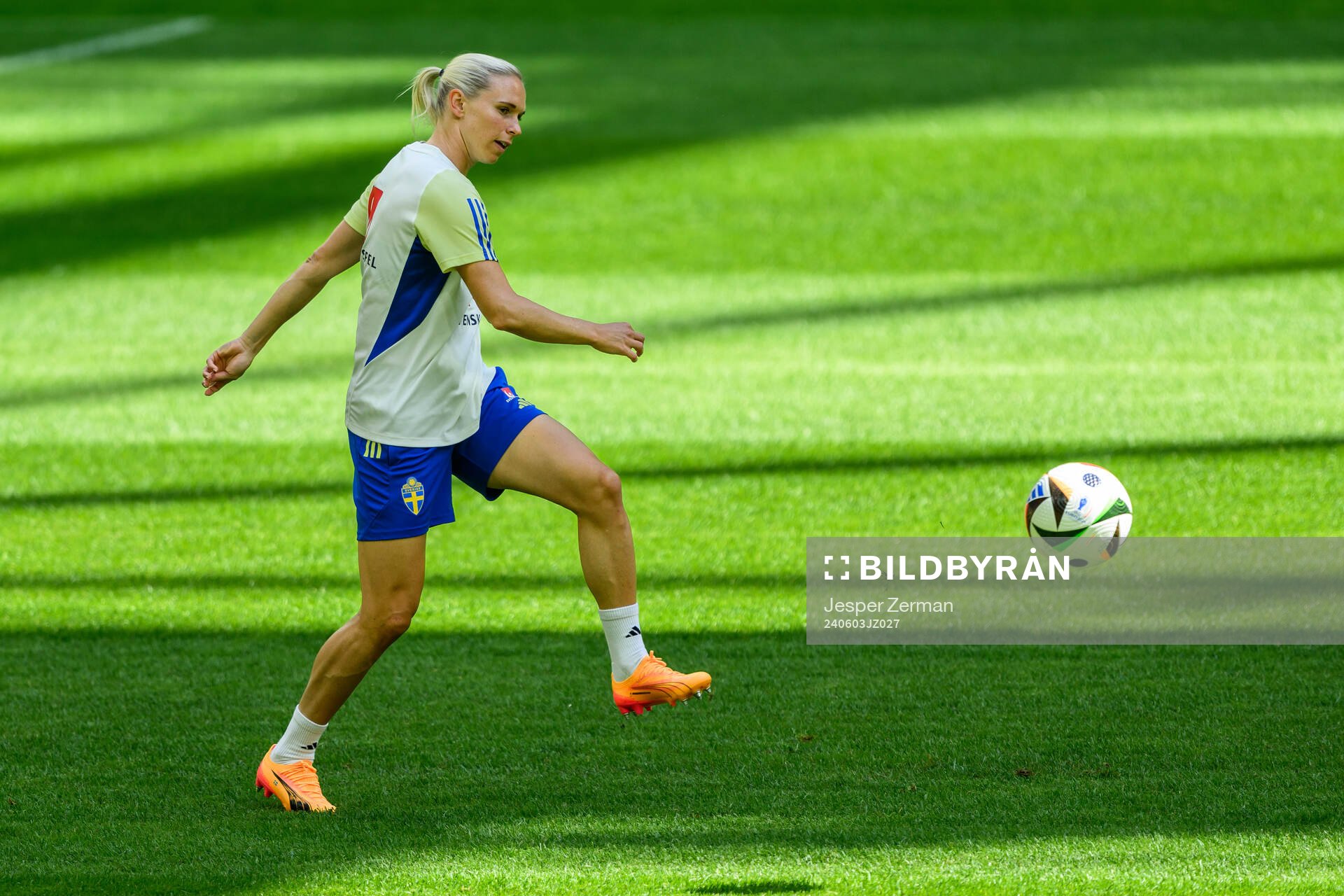 Jonna Andersson of the Swedish women's national football