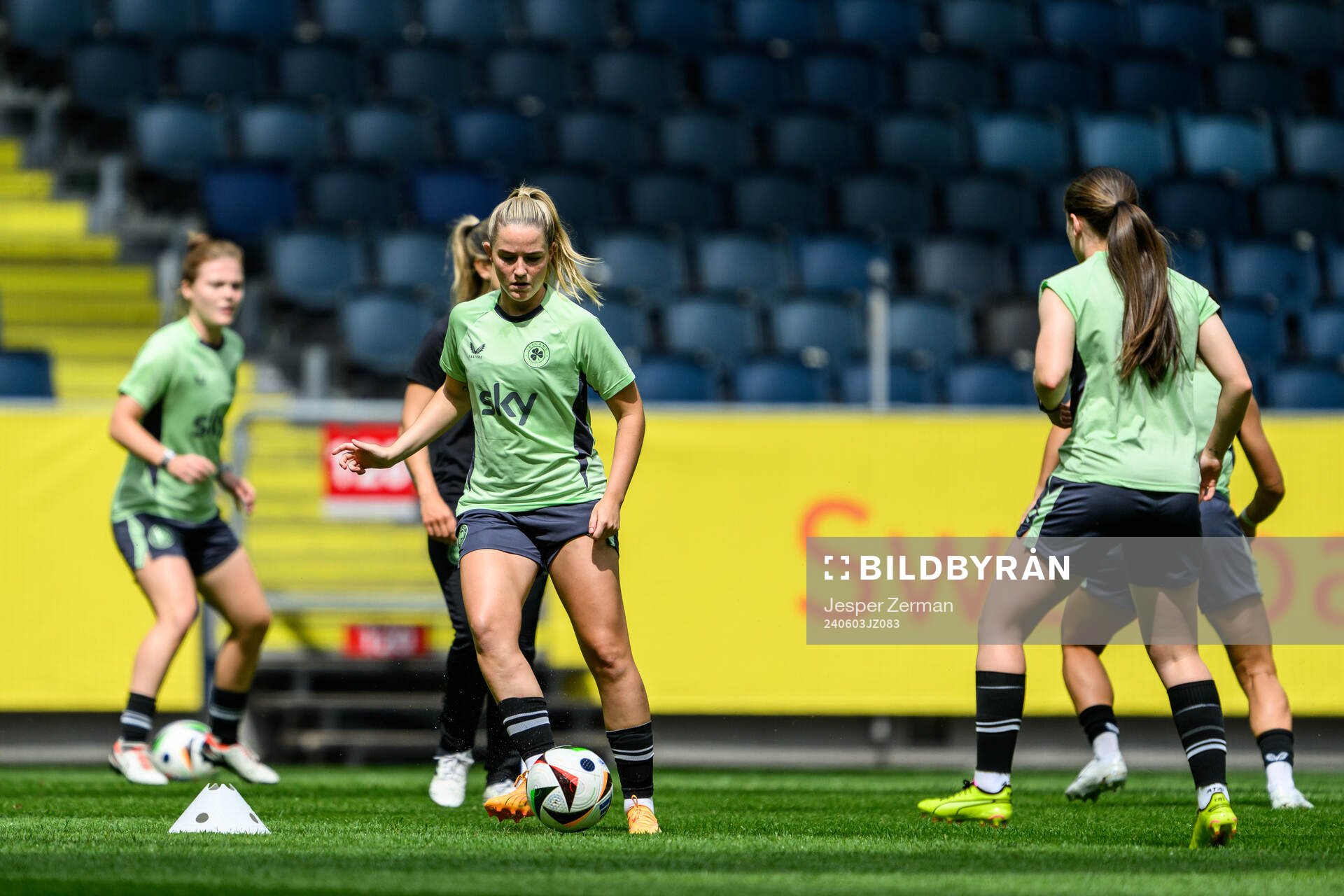 Players of Ireland at a training session on June 3, 2024 in Stockholm. 