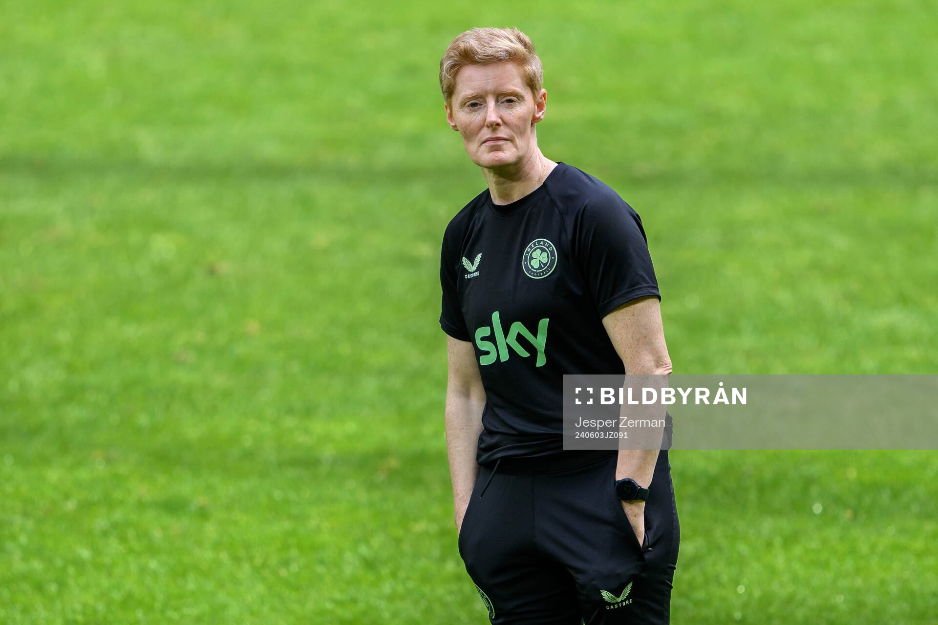 Head coach Eileen Gleeson of Ireland at a training session