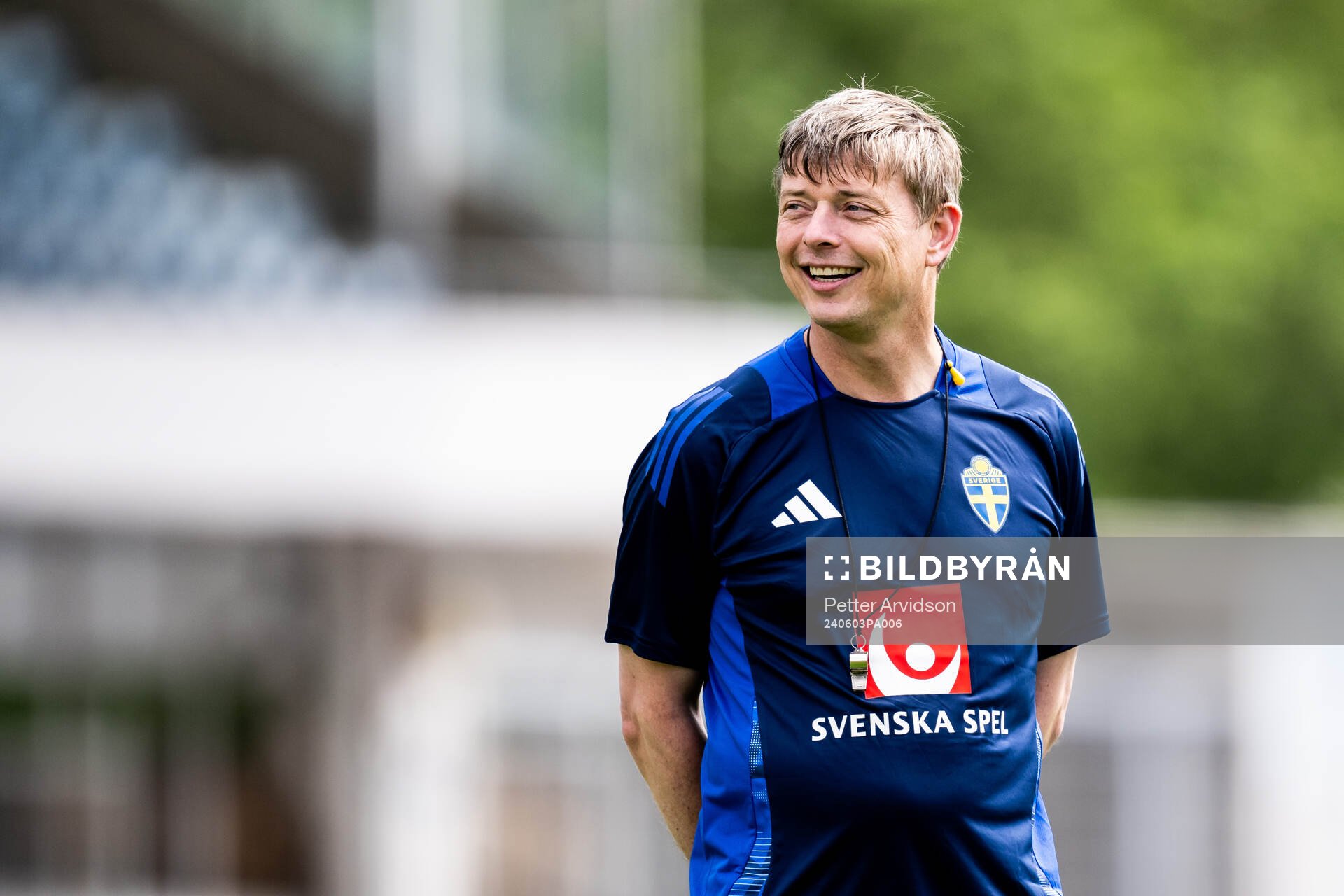 Head coach Jon Dahl Tomasson of the Swedish men's national