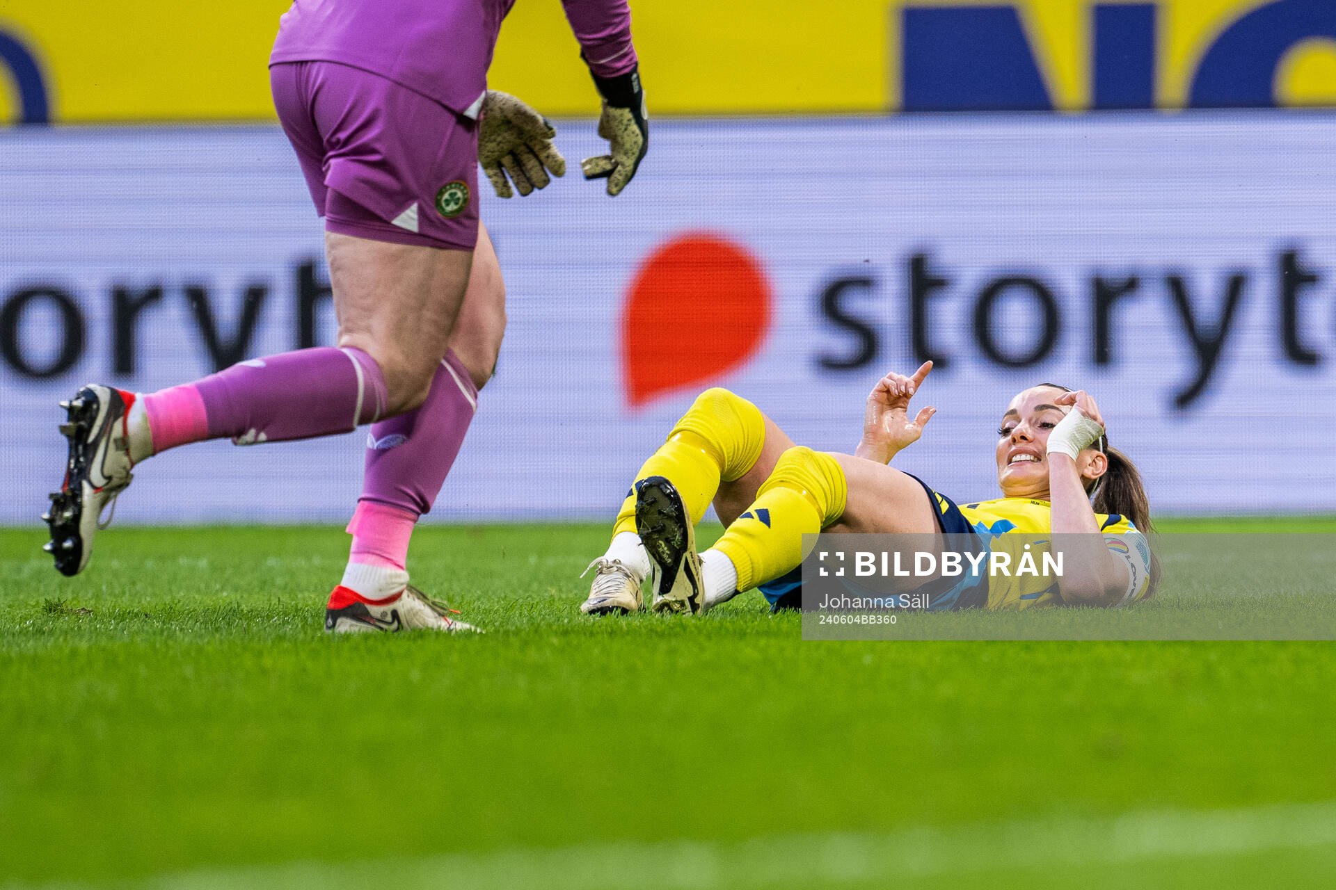 Kosovare Asllani of Sweden looks dejected