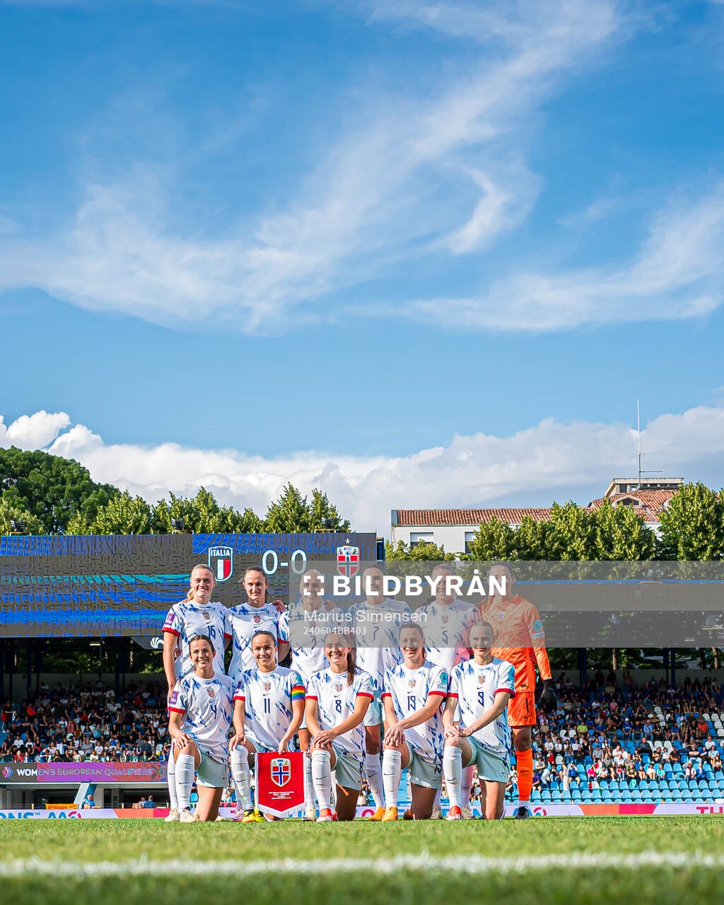 The starting eleven of Norway, from the top left; Mathilde