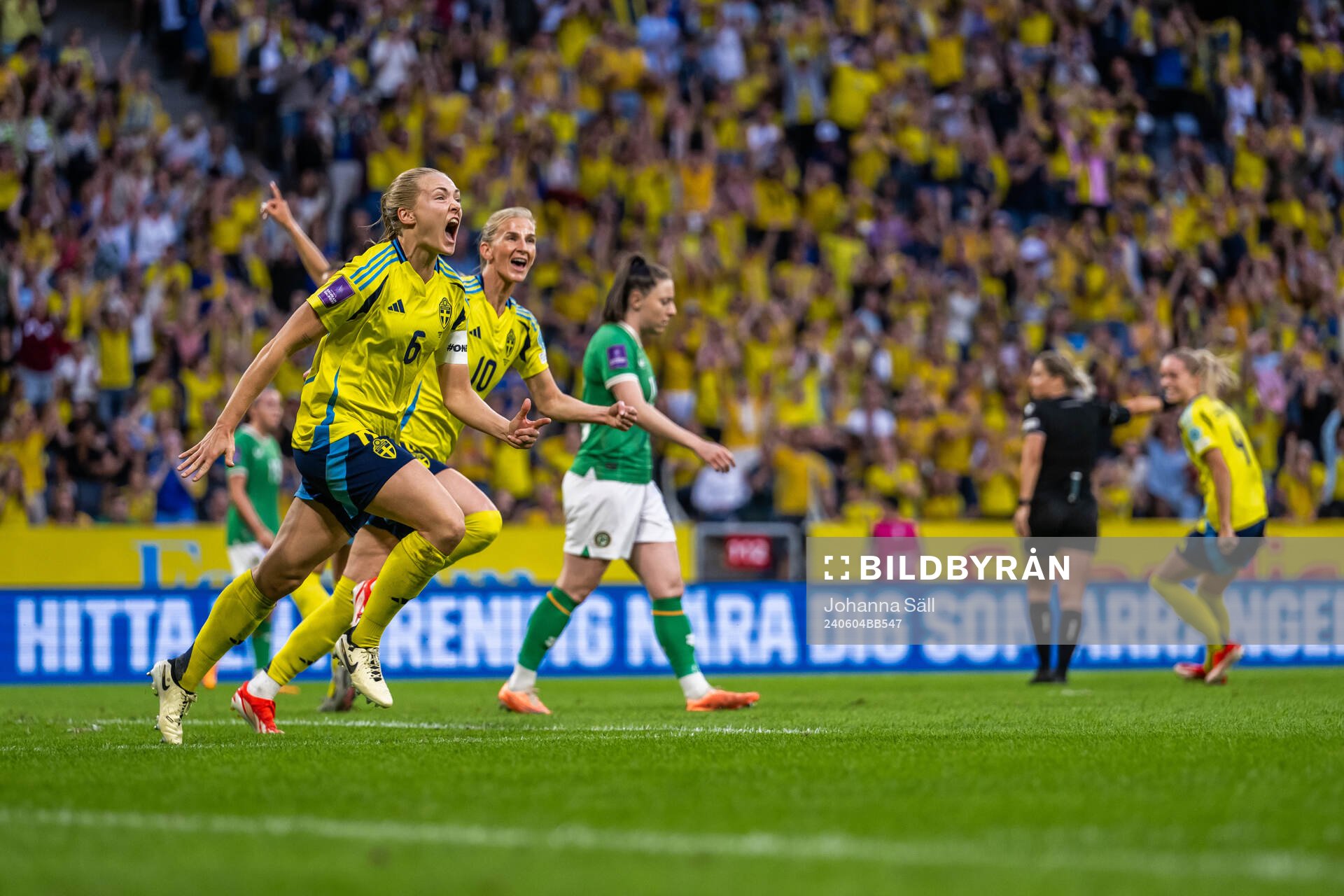 Sofia Jakobsson and Magdalena Eriksson of Sweden celebrate