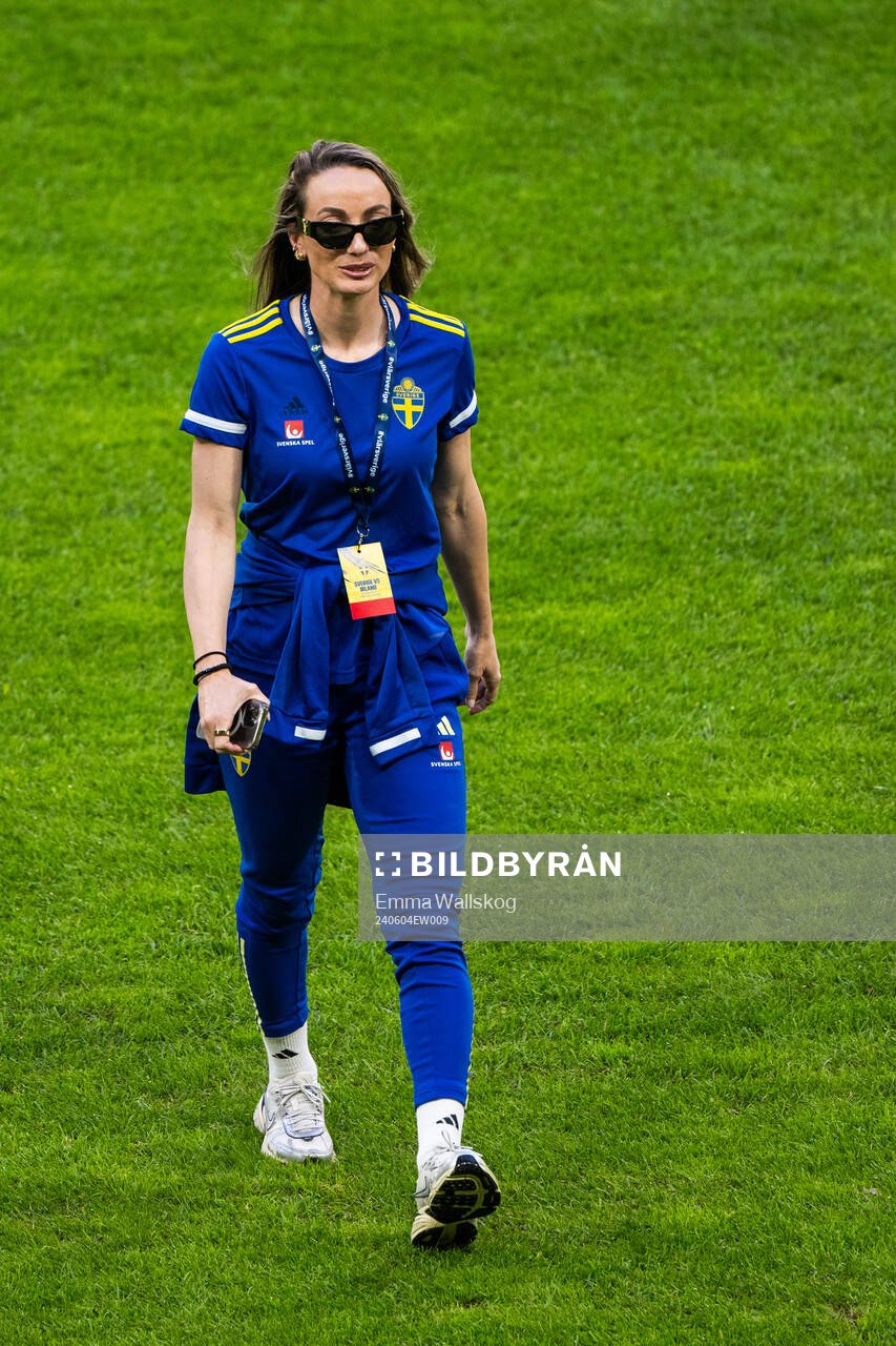 Kosovare Asllani of Sweden
