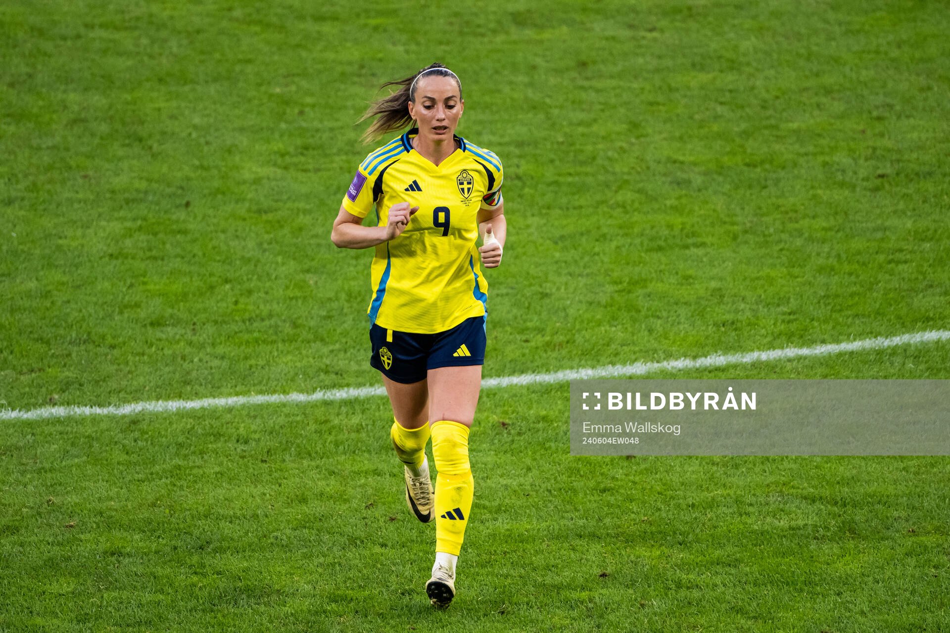 Kosovare Asllani of Sweden