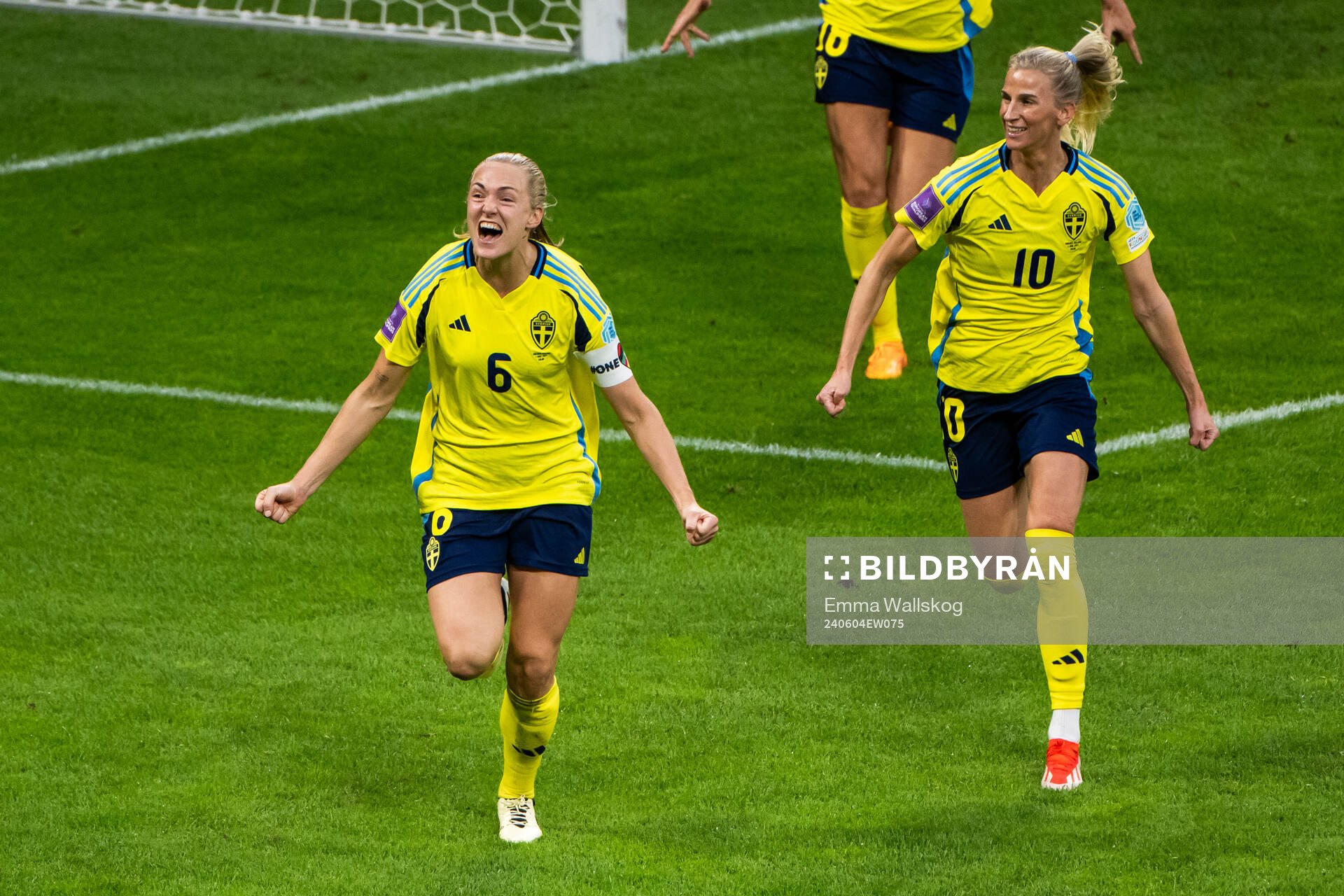 Magdalena Eriksson and Sofia Jakobsson of Sweden celebrate