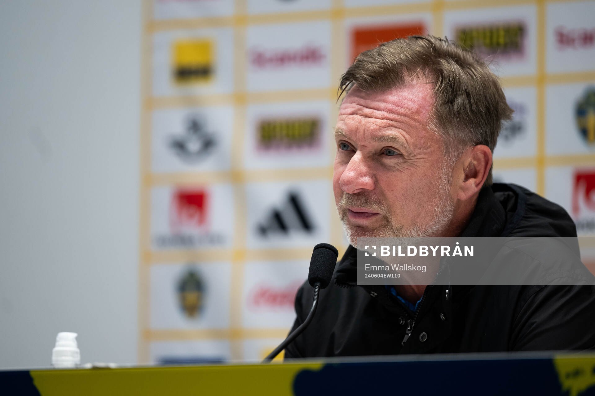 Head coach Peter Gerhardsson of Sweden
