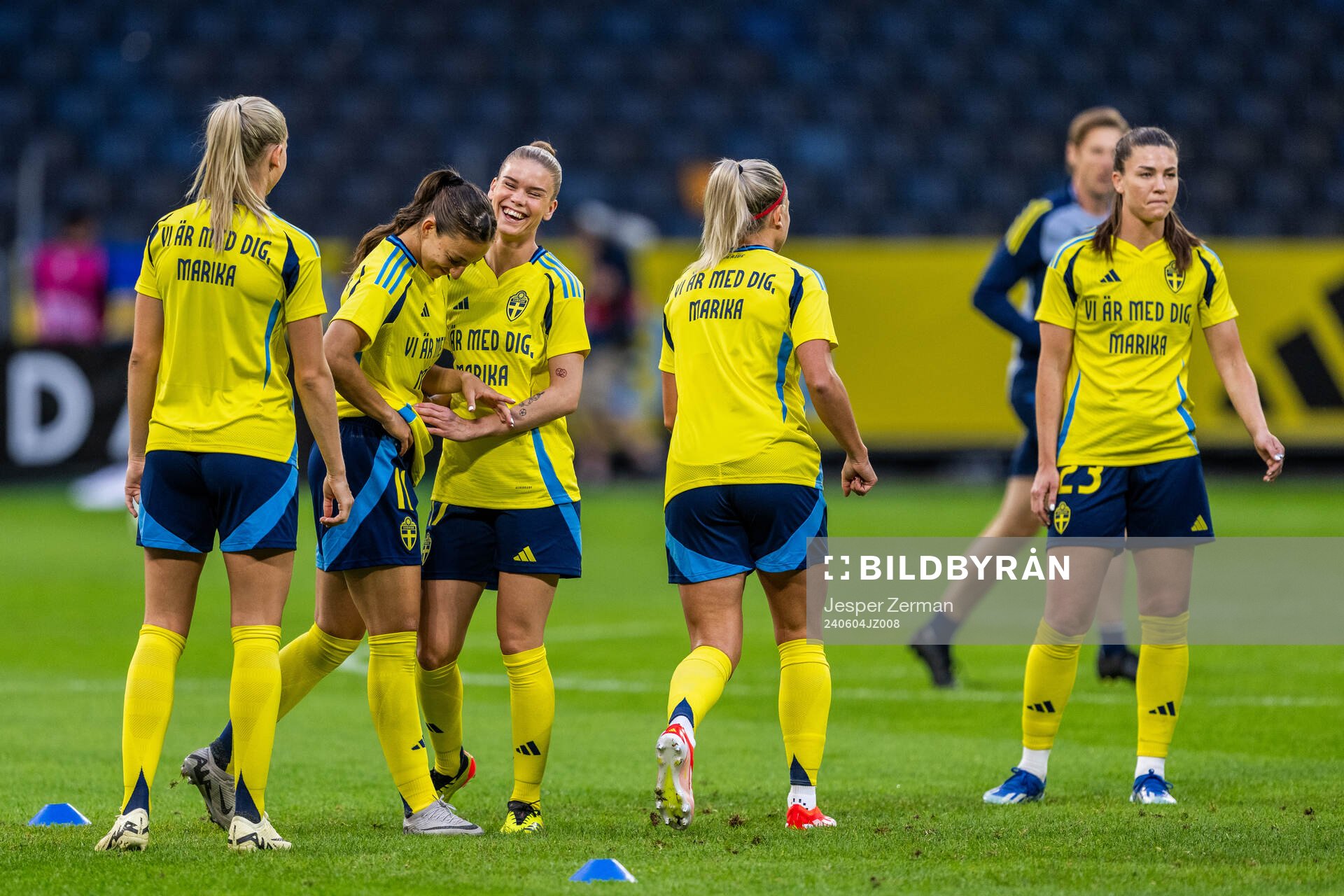 Rosa Kafaji, My Cato and Pauline Hammarlund of Sweden, with