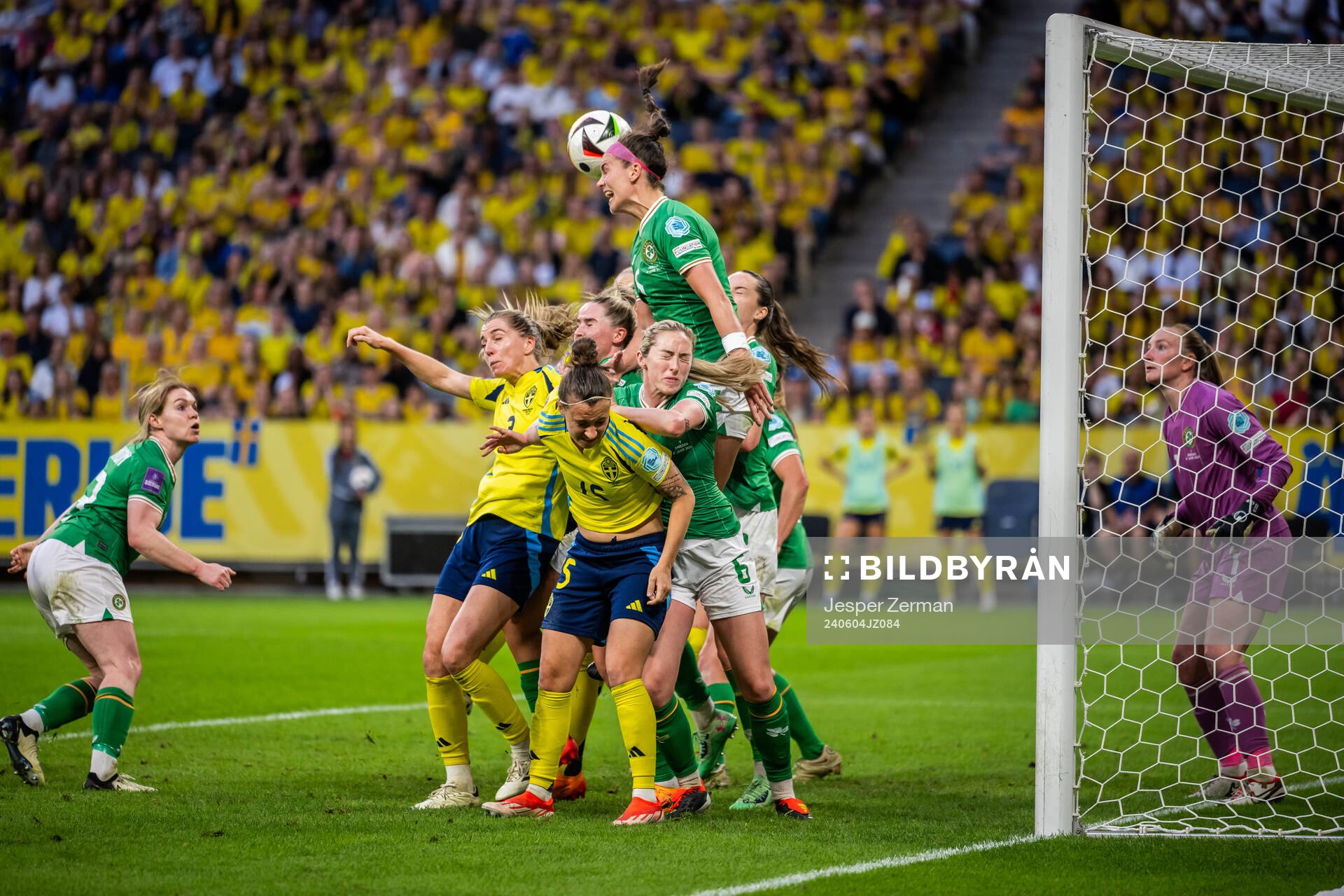 Linda Sembrant and Julia Zigotti Olme of Sweden compete for